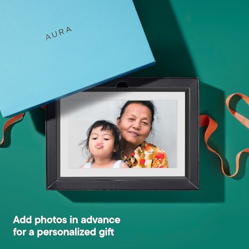 Aura Digital Picture Frame - 10.1" HD Mat Display | Wirecutter&
