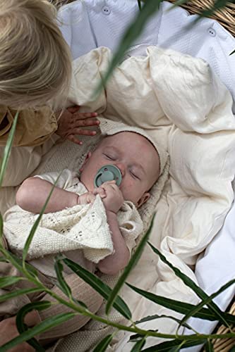 BIBS De Lux Baby Pacifier 2-Pack | Made in Denmark | BPA Free Dummy Soother, Round Nipple. Natural Rubber Latex, Size 2 (6-18 Months), Vanilla/Dark Oak