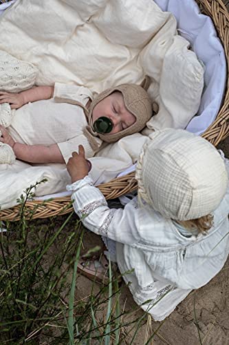 BIBS De Lux Baby Pacifier 2-Pack | Made in Denmark | BPA Free Dummy Soother, Round Nipple. Natural Rubber Latex, Size 2 (6-18 Months), Vanilla/Dark Oak