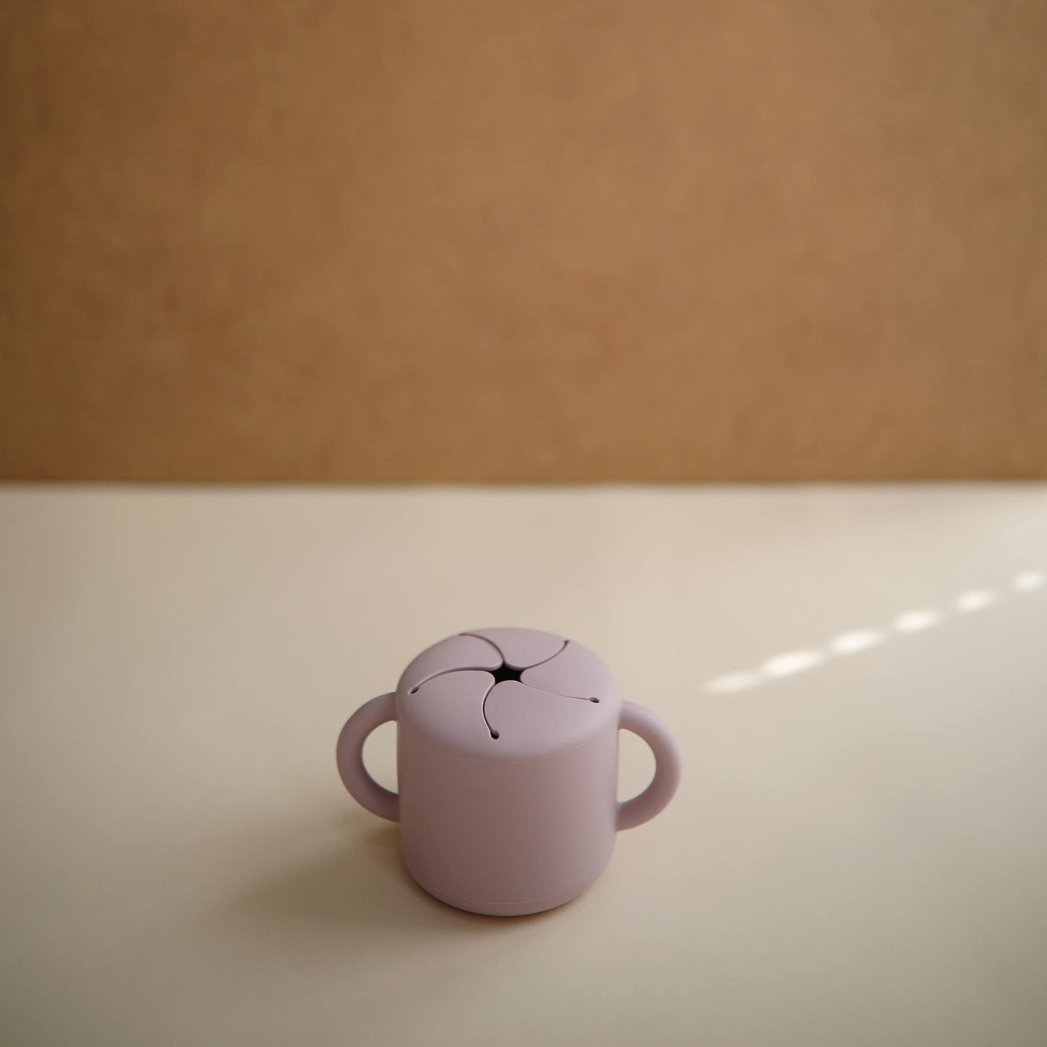 mushie Silicone Snack Cup | Spill Proof Food Container for Toddler and Baby (Cambridge Blue)