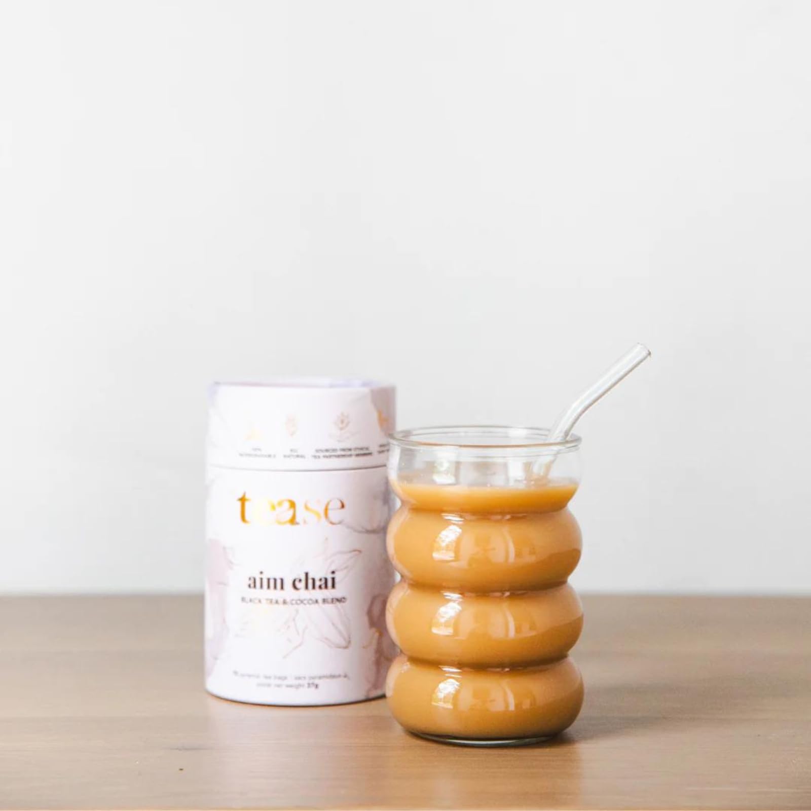 Tease Tea Organic Tea Tube Gift Set | 15 Piece Botanical Pyramid Tea Bag Infuser Sachets Loose Leaf Support Citrusy Blend with Rooibos, Peppermint, Valerian Root Caffeine Free 37g (Golden Slumbers)