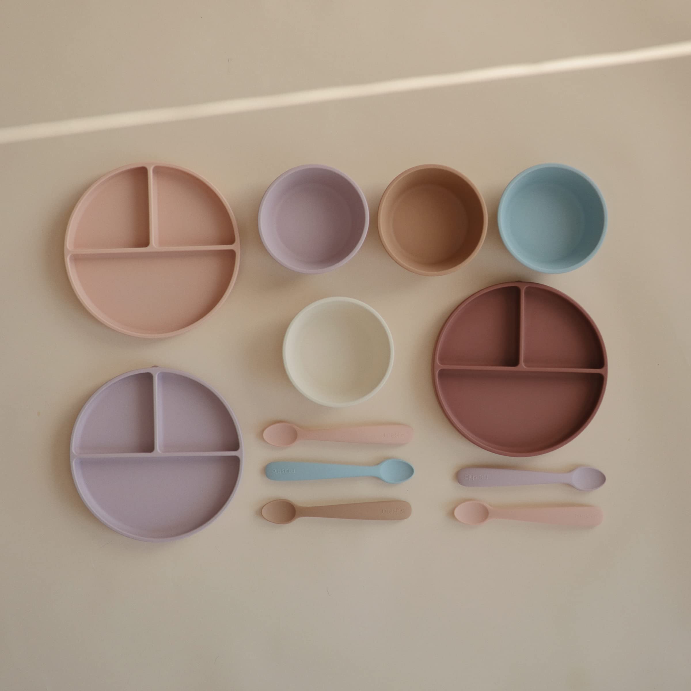 mushie Silicone Suction Bowl | BPA-Free Non-Slip Design (Ivory)