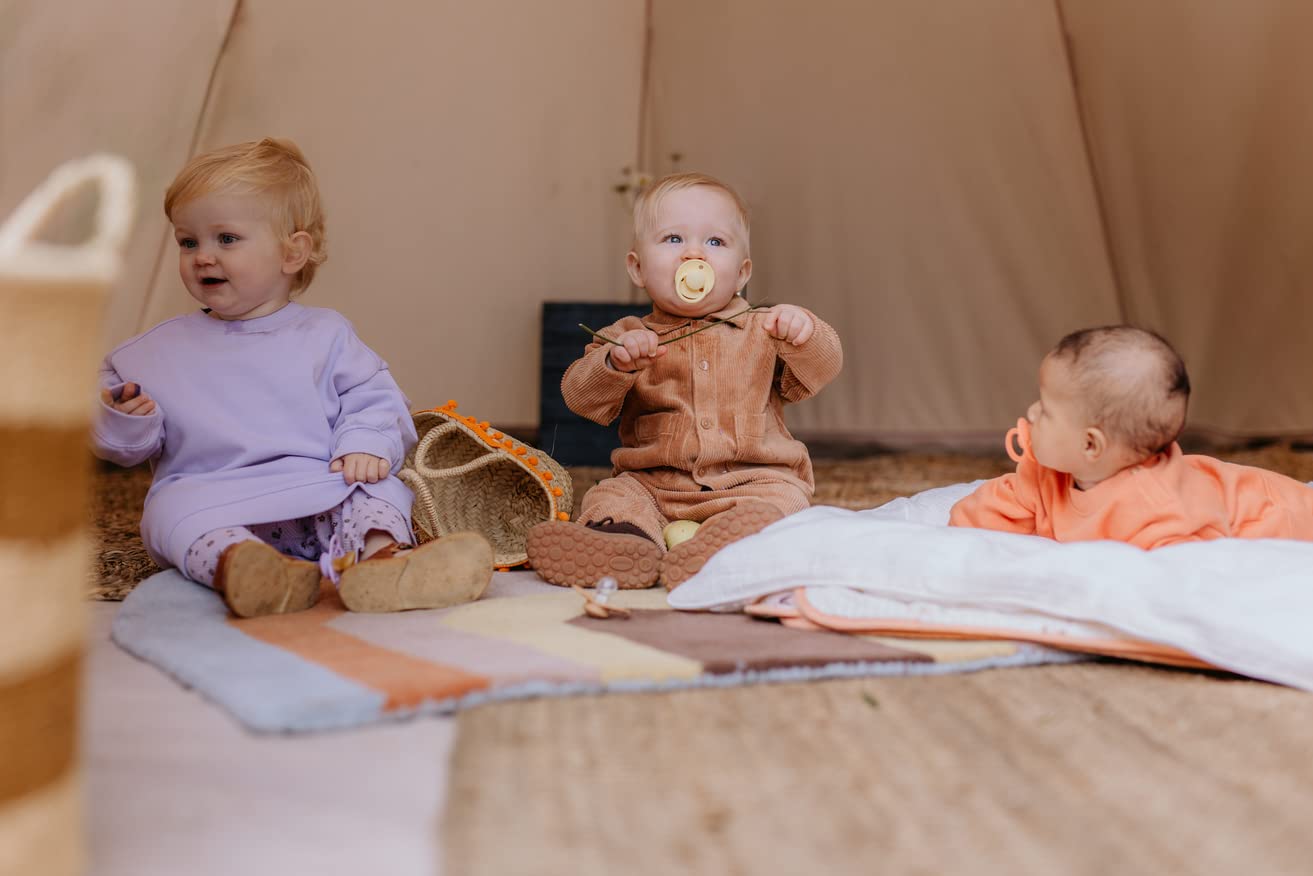 BIBS De Lux Baby Pacifier 2-Pack | Made in Denmark | BPA Free Dummy Soother, Round Nipple. Natural Rubber Latex, Size 2 (6-18 Months), Vanilla/Dark Oak