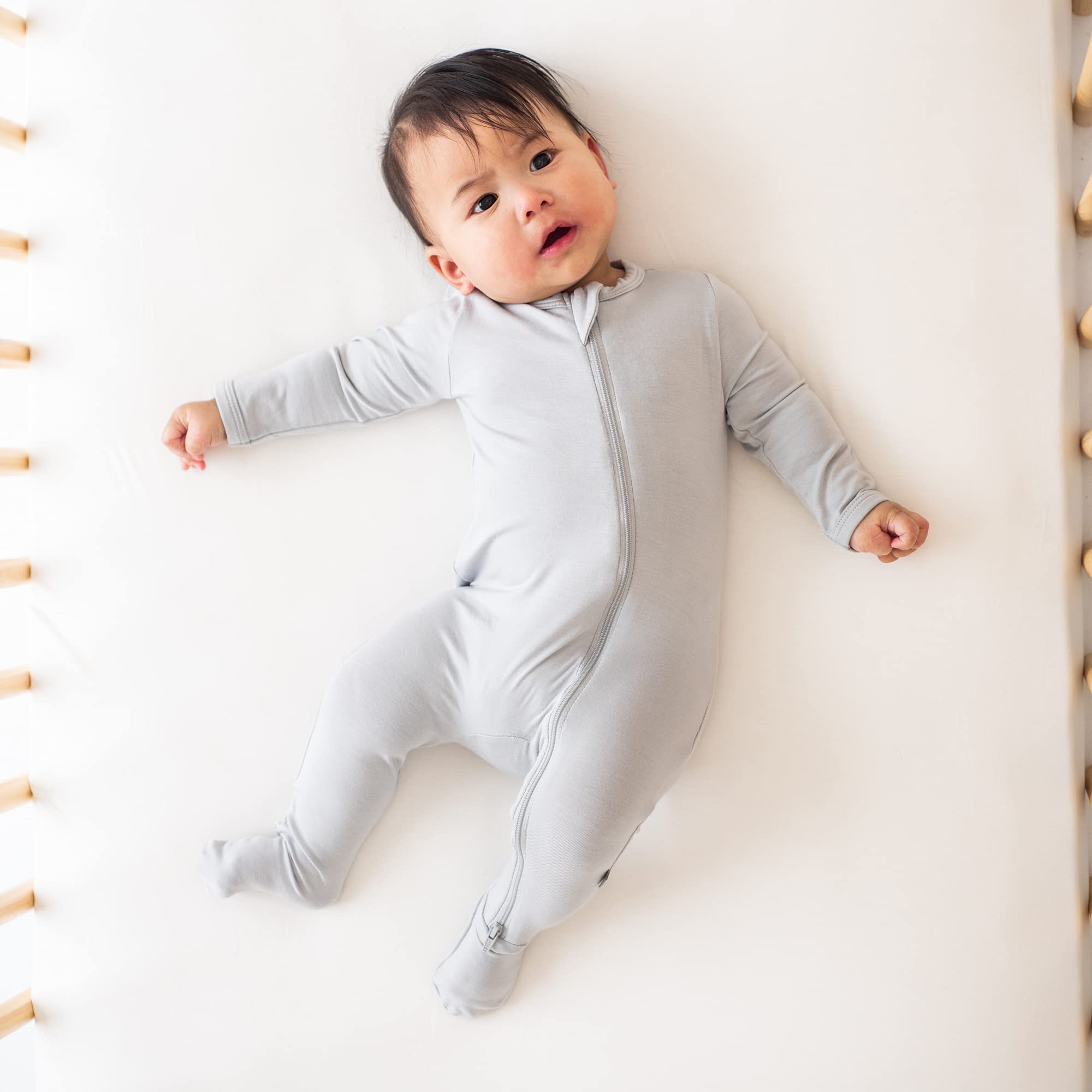 KYTE BABY Unisex Zipper Closure Footies, Rayon Made From Bamboo, 0-24 Months