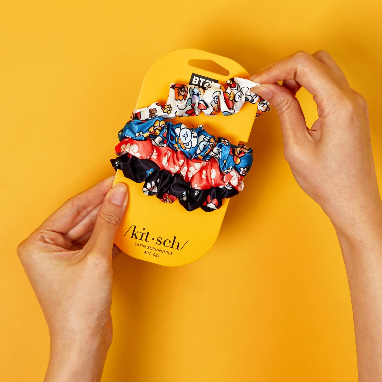 Kitsch 5 Count Velvet Hair Scrunchies for Women - Hair Ties for Thick Hair, Girls, Women, Cute Scrunchies, Soft Hair Accessories, Blush/Mauve