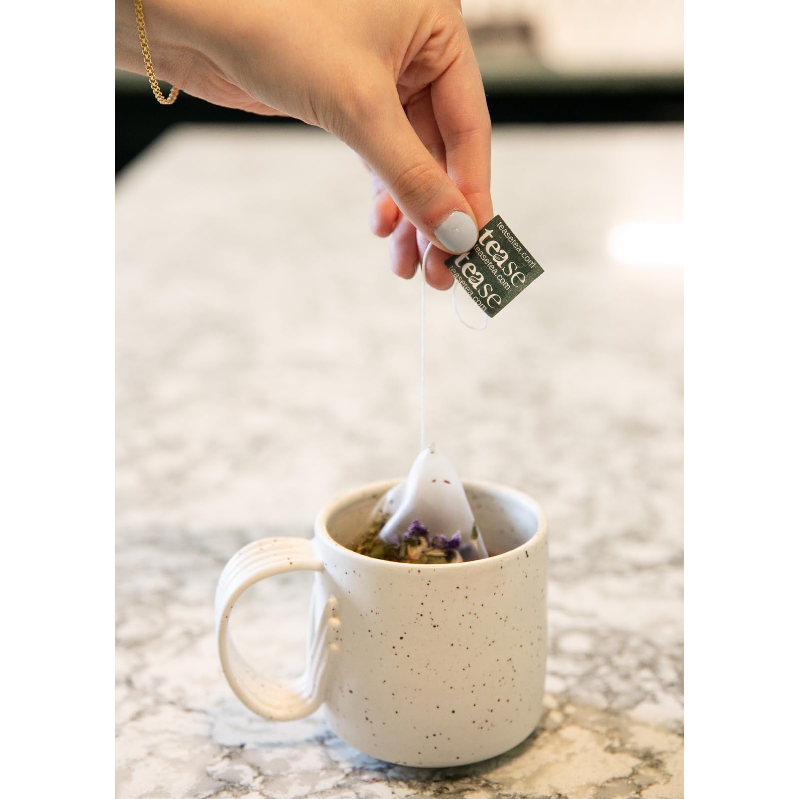 Tease Tea Organic Tea Tube Gift Set | 15 Piece Botanical Pyramid Tea Bag Infuser Sachets Loose Leaf Support Citrusy Blend with Rooibos, Peppermint, Valerian Root Caffeine Free 37g (Golden Slumbers)