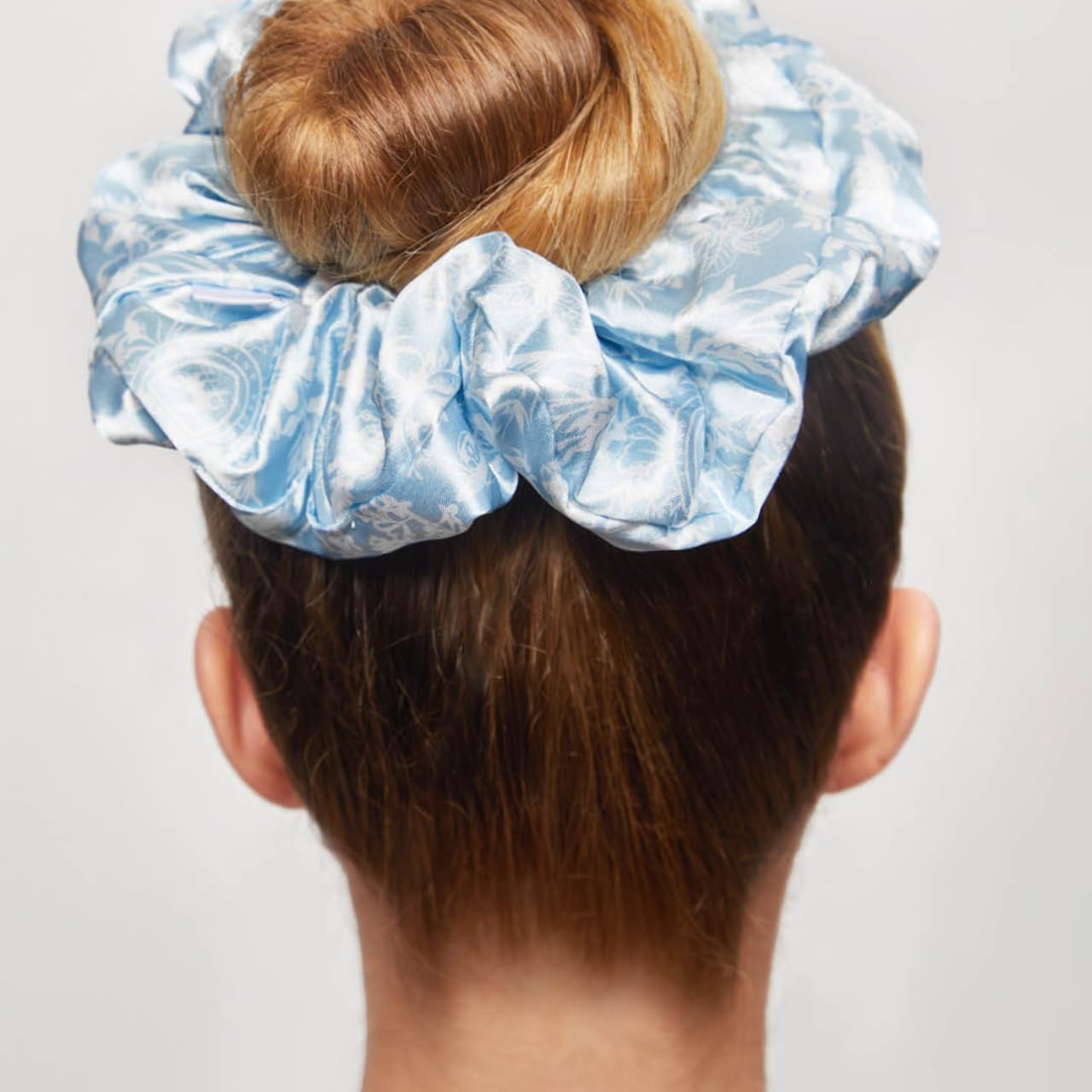 Kitsch Satin Hair Scrunchies for Women, Softer Than Silk Scrunchies for Hair, Satin Scrunchies for Girls, Satin Hair Ties for Women, Silk Hair Ties No Damage, Silk Ponytail Holders, 5 pcs (Cameo)