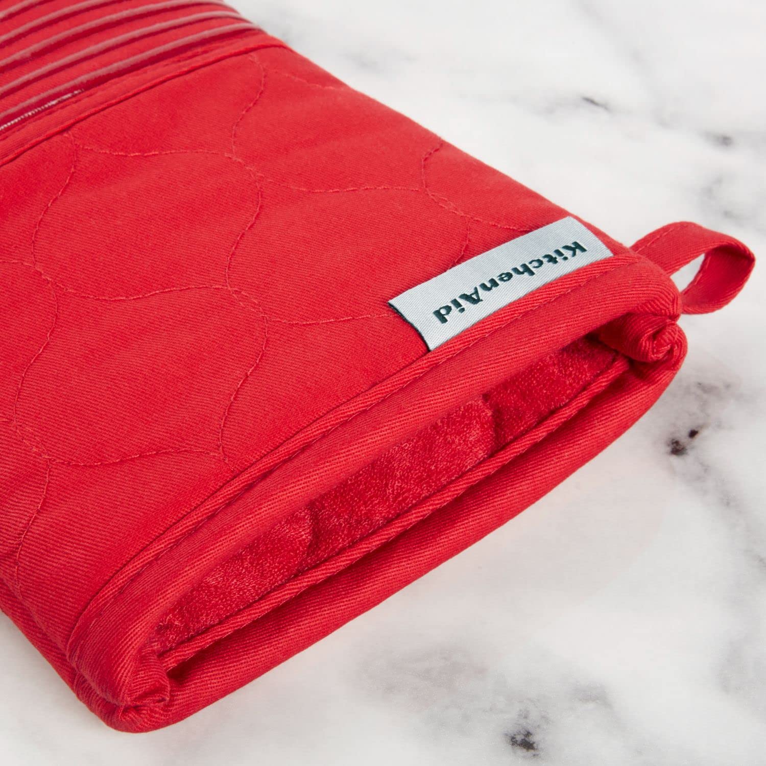 KITCHENAID Quilted Cotton Terry Cloth Oven Mitt, Pot Holder, Kitchen Towel 4-Pack Set, Heat Resistant, Silicone Grip, Gift Set, Milkshake, 16"x26", 7"x13" & 7"x10"