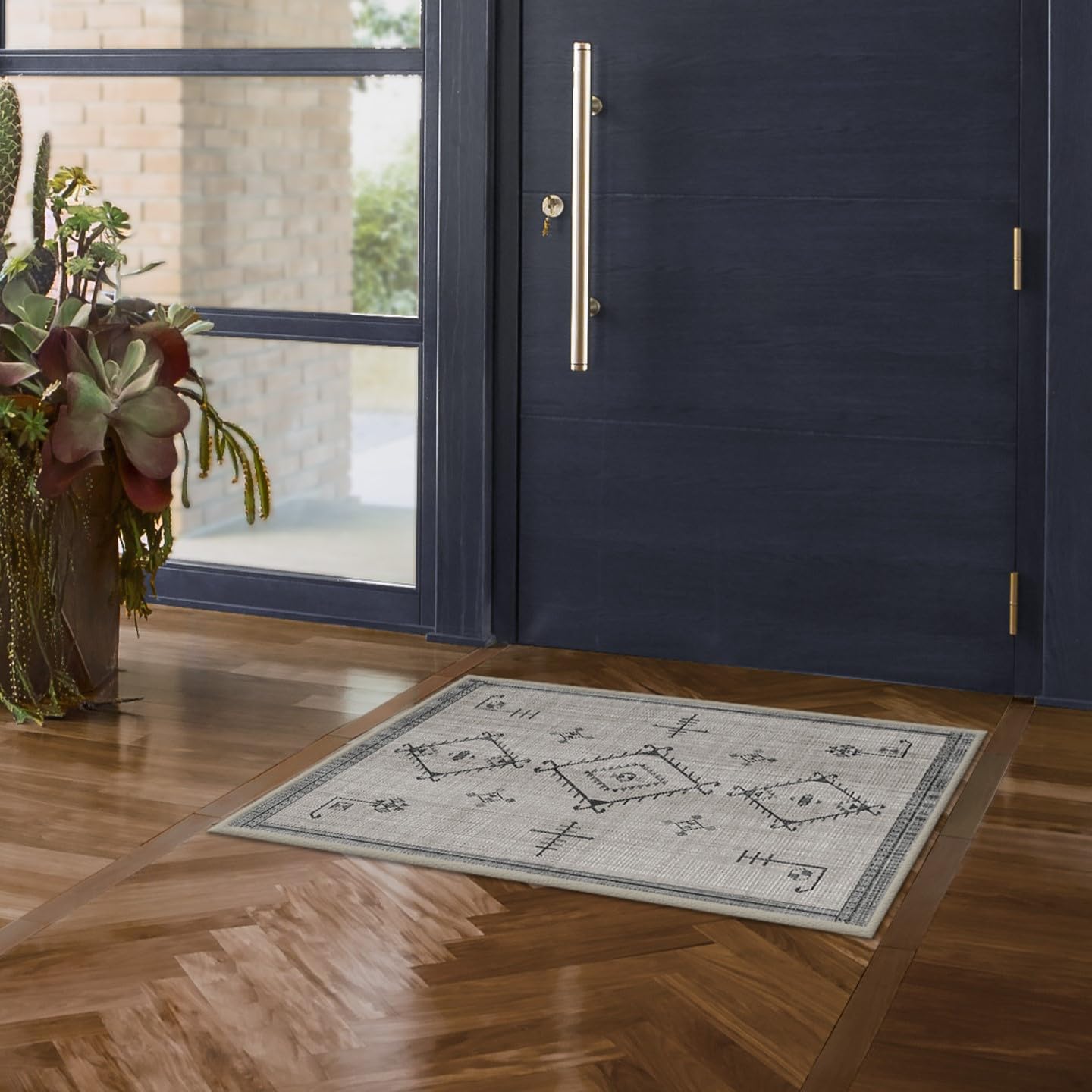 RUGGABLE Damali Runner Rug - Perfect Boho Washable Rug for Entryway Hallway Kitchen - Pet & Child Friendly - Non-Toxic - Stain & Water Resistant - Black & White 2.5&