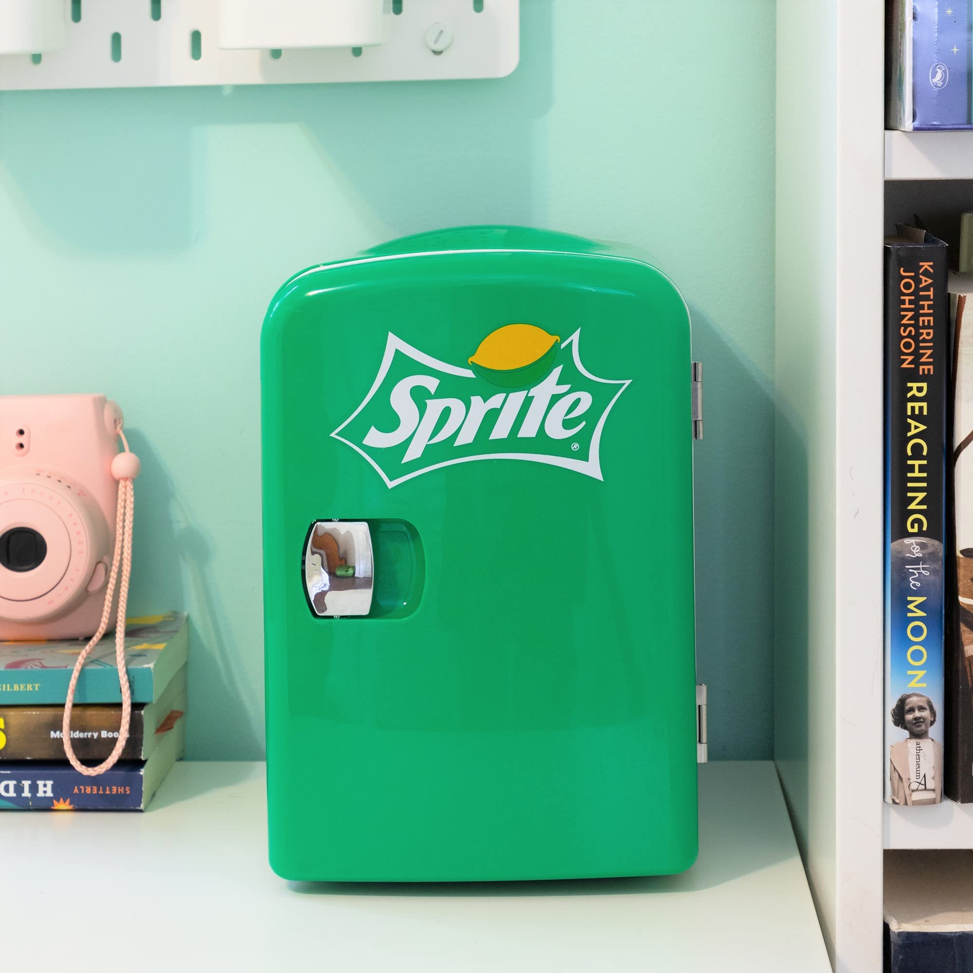 Koolatron Retro Mini Portable Fridge, 4L Compact Refrigerator for Skincare, Beauty Serum, Face Mask, Personal Cooler, Includes 12V Car Adapter, Desktop Accessory for Home Office Dorm Travel, Pink