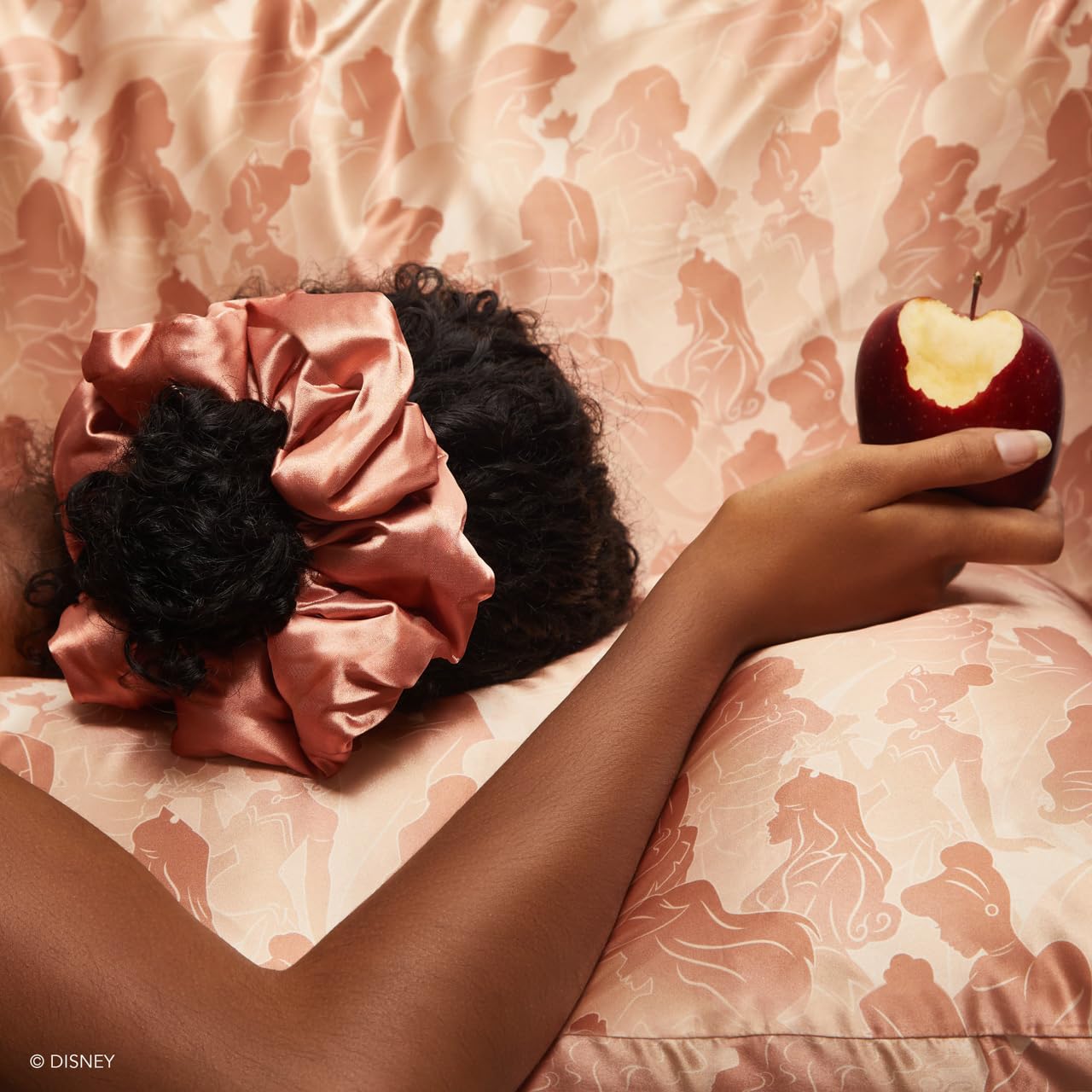 Kitsch Satin Pillowcase with Zipper for Hair & Skin, Softer Than Silk Pillow Cases Queen, Smooth Pillow Covers, Machine Washable, Wrinkle-Free, Cooling Satin Pillow Cases Standard Size 19"x26", Ivory