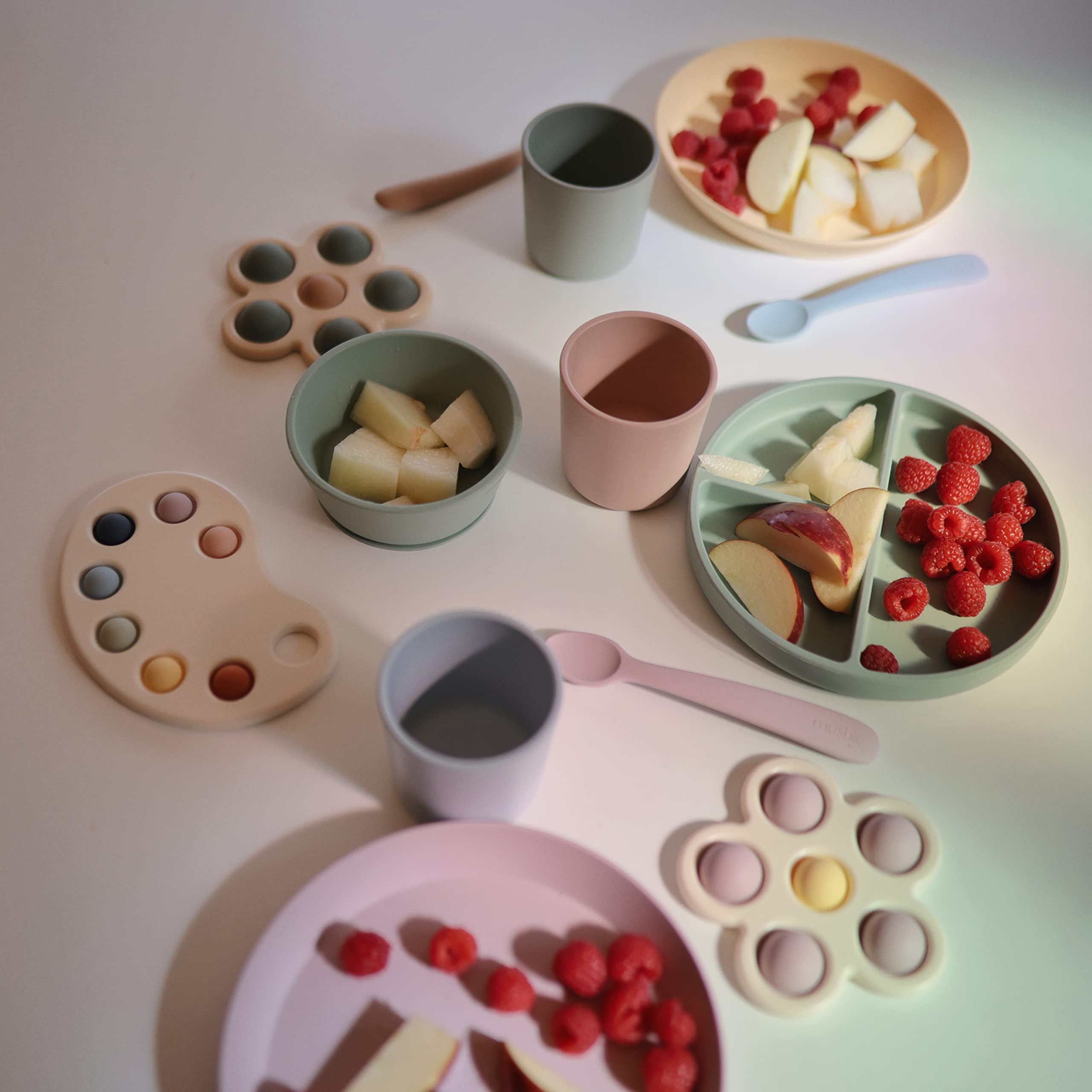 mushie Silicone Suction Bowl | BPA-Free Non-Slip Design (Ivory)