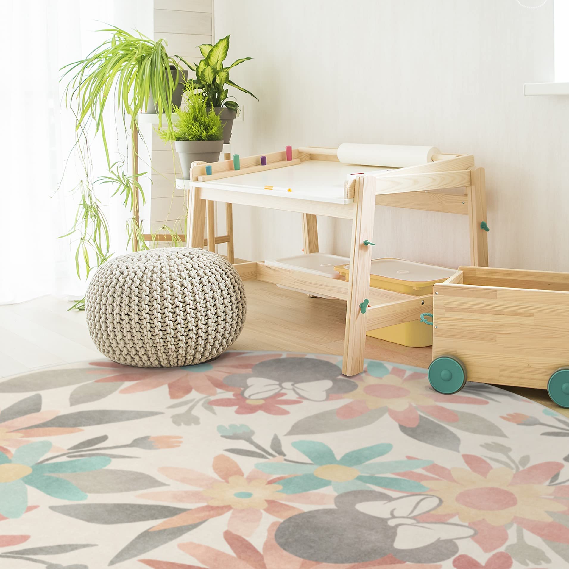 RUGGABLE Disney Classic Minnie Mouse Washable Rug - Perfect Area Rug for Nursery Playroom Kids Room - Pet & Child Friendly - Stain & Water Resistant - Trellis Pink 5&