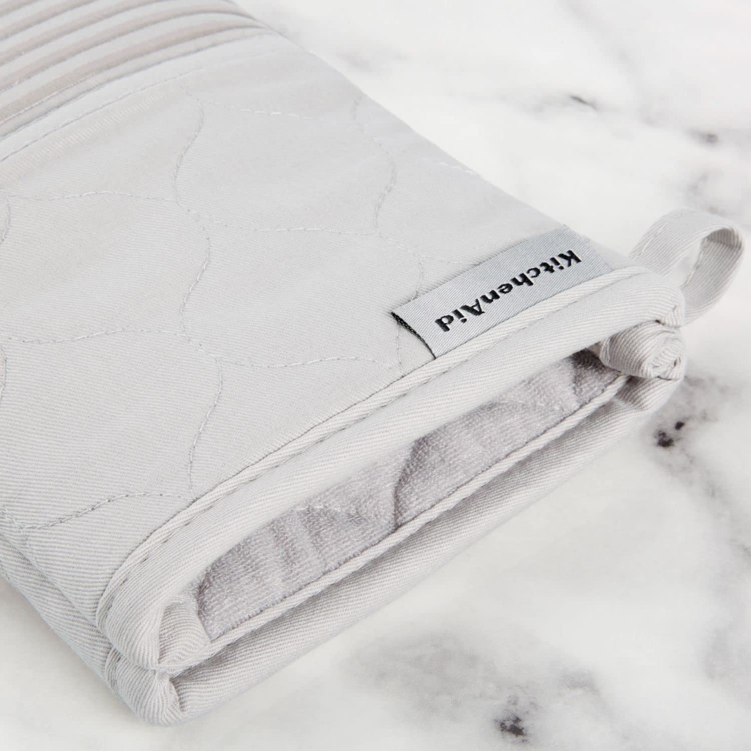 KITCHENAID Quilted Cotton Terry Cloth Oven Mitt, Pot Holder, Kitchen Towel 4-Pack Set, Heat Resistant, Silicone Grip, Gift Set, Milkshake, 16"x26", 7"x13" & 7"x10"