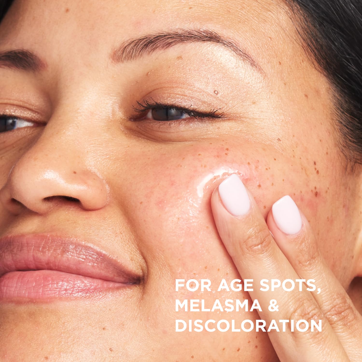 IT Cosmetics Bye Bye Dark Spots 4% Niacinamide Serum - Visibly Reduces Dark Spots & Improves Skin Clarity In 8 Weeks - Facial Serum with 1% Ethyl Vitamin C - For All Skin Types - 1 Fl. Oz