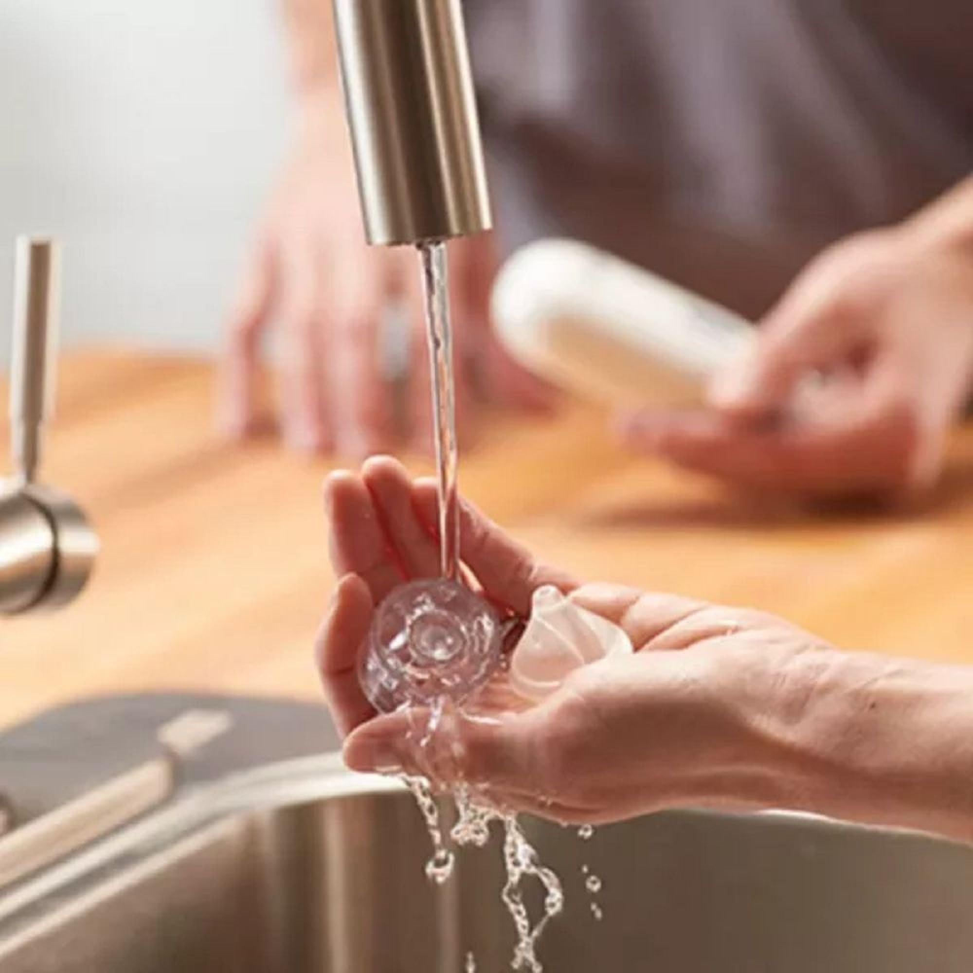 Braun Nasal aspirator 1 | Mucus Remover | Blocked Nose Relief | Electric Suction Power | Two Suction Levels | Newborn, Baby, and Child Friendly | Dishwasher Safe | BNA100EU