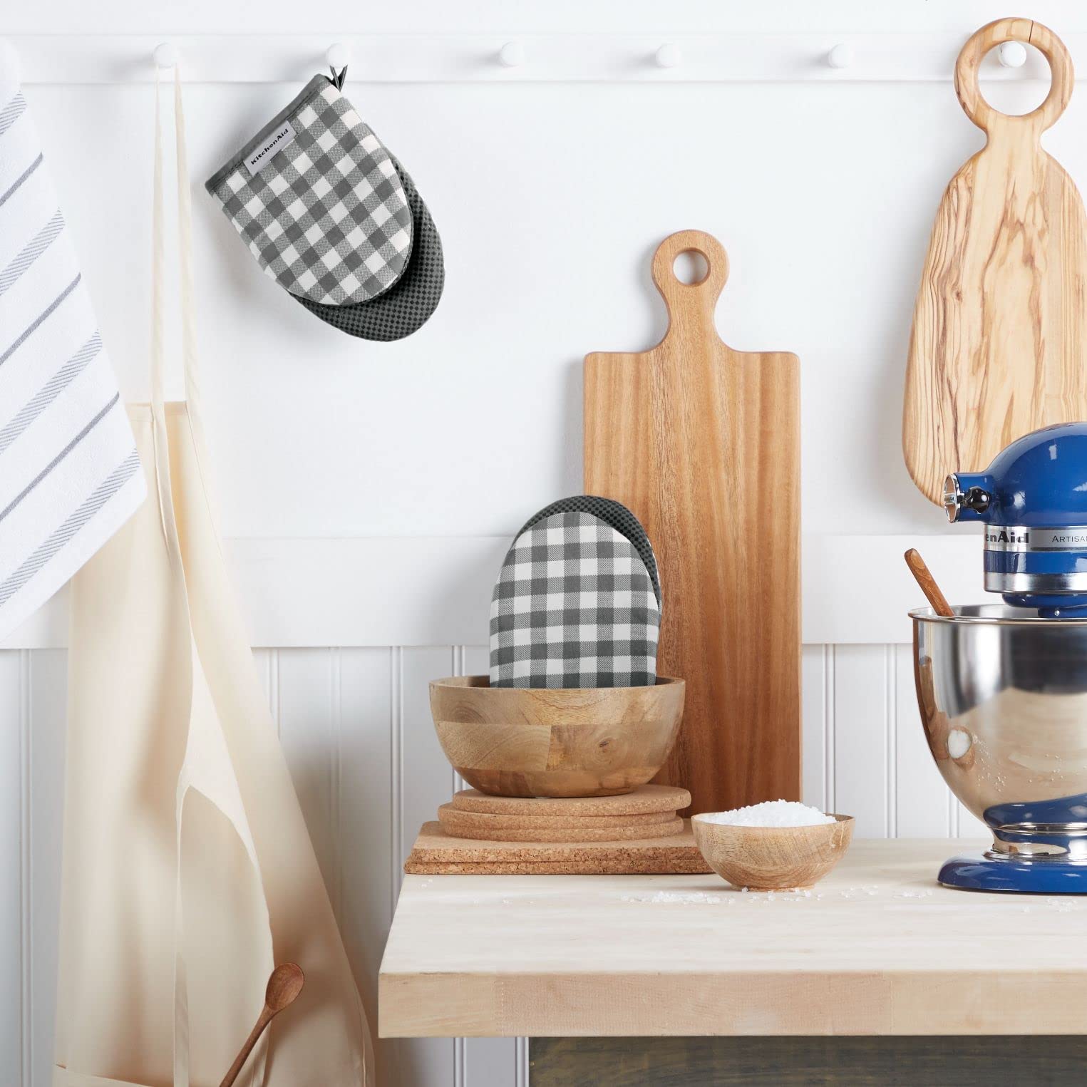 KitchenAid Gingham Mini Oven Mitt 2-Pack Set, Milkshake Tan, 5.5"x8"