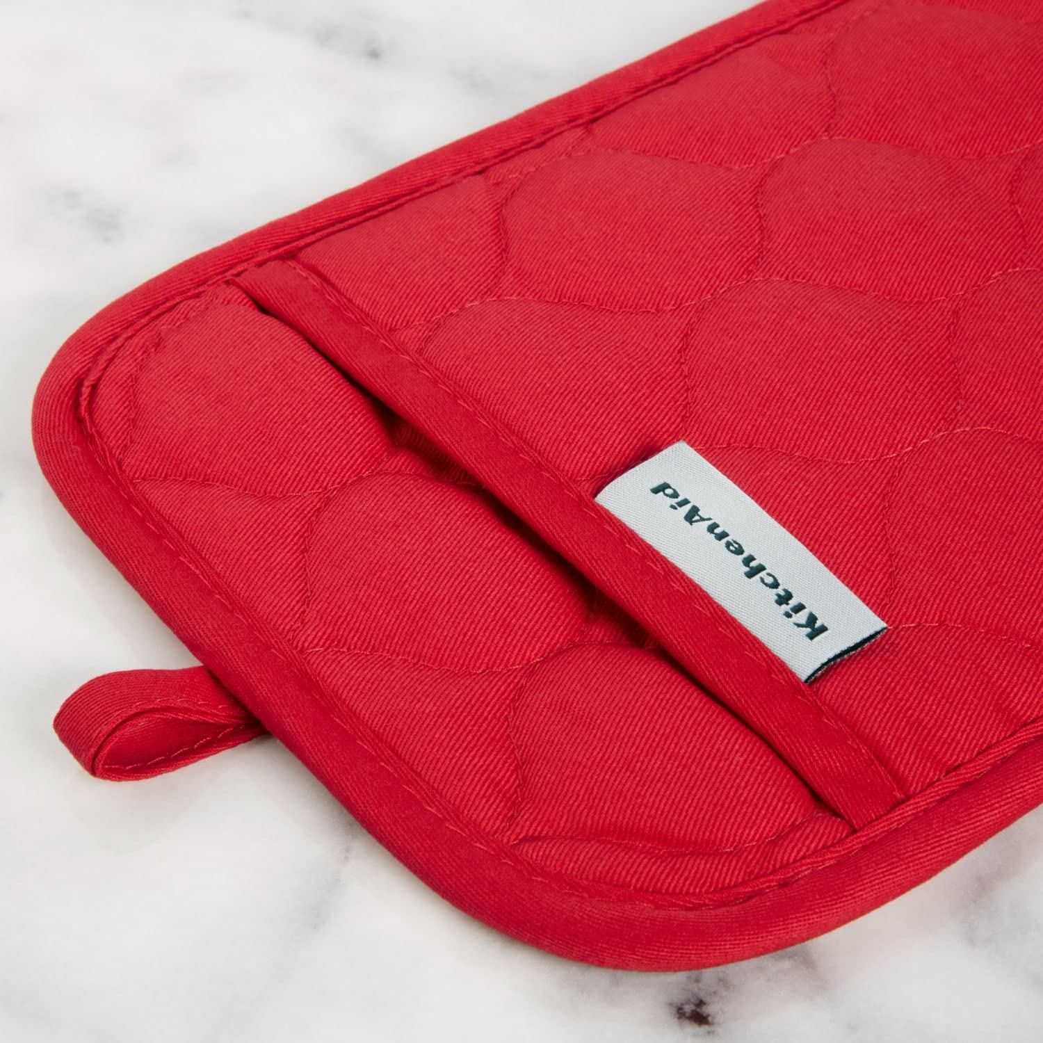 KITCHENAID Quilted Cotton Terry Cloth Oven Mitt, Pot Holder, Kitchen Towel 4-Pack Set, Heat Resistant, Silicone Grip, Gift Set, Milkshake, 16"x26", 7"x13" & 7"x10"