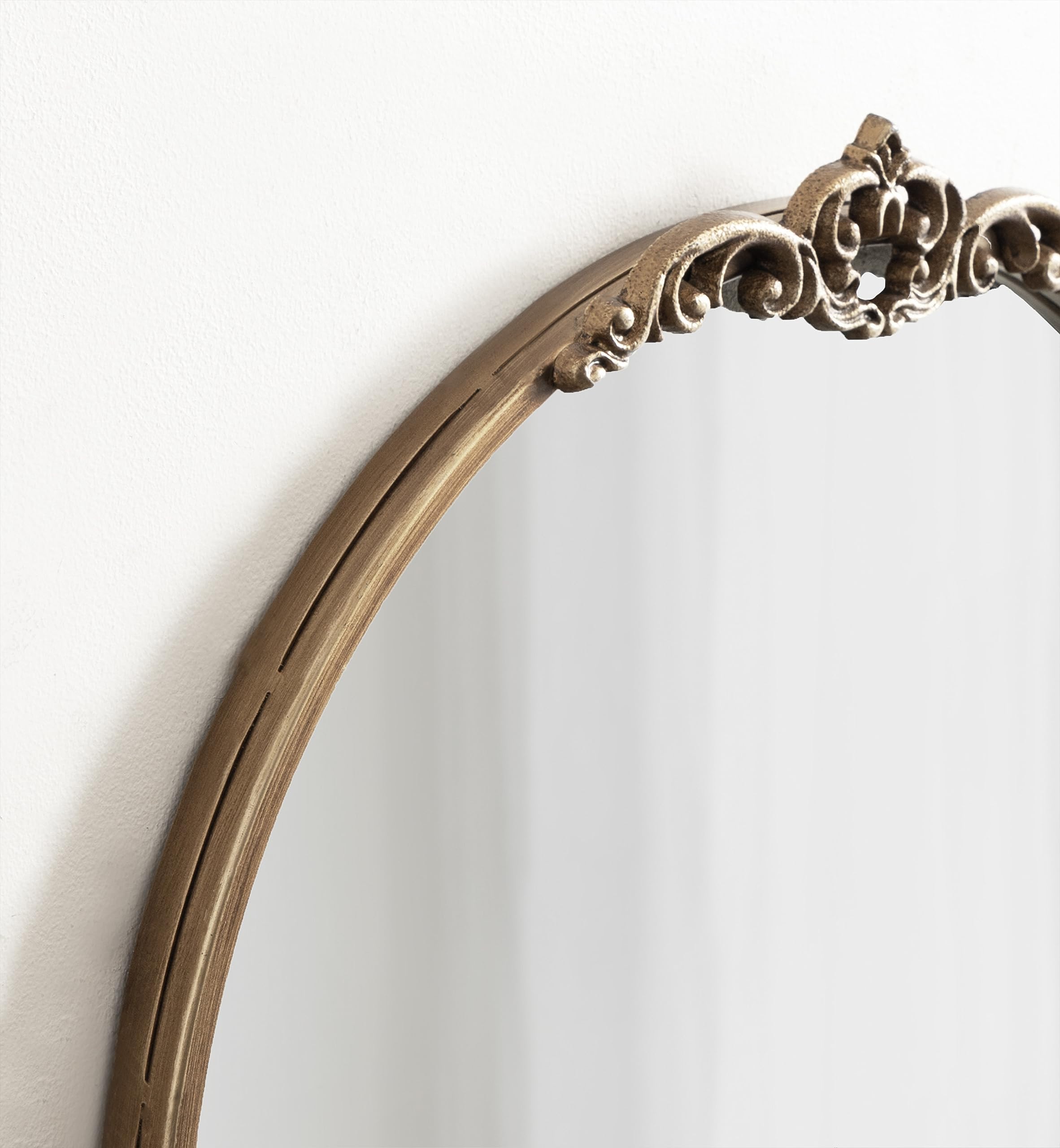 Kate and Laurel Myrcelle Traditional Arched Mirror, 25 x 33, Gold, Decorative Large Arch Mirror with Ornate Garland Detailing Along The Crown and Edges of The Frame