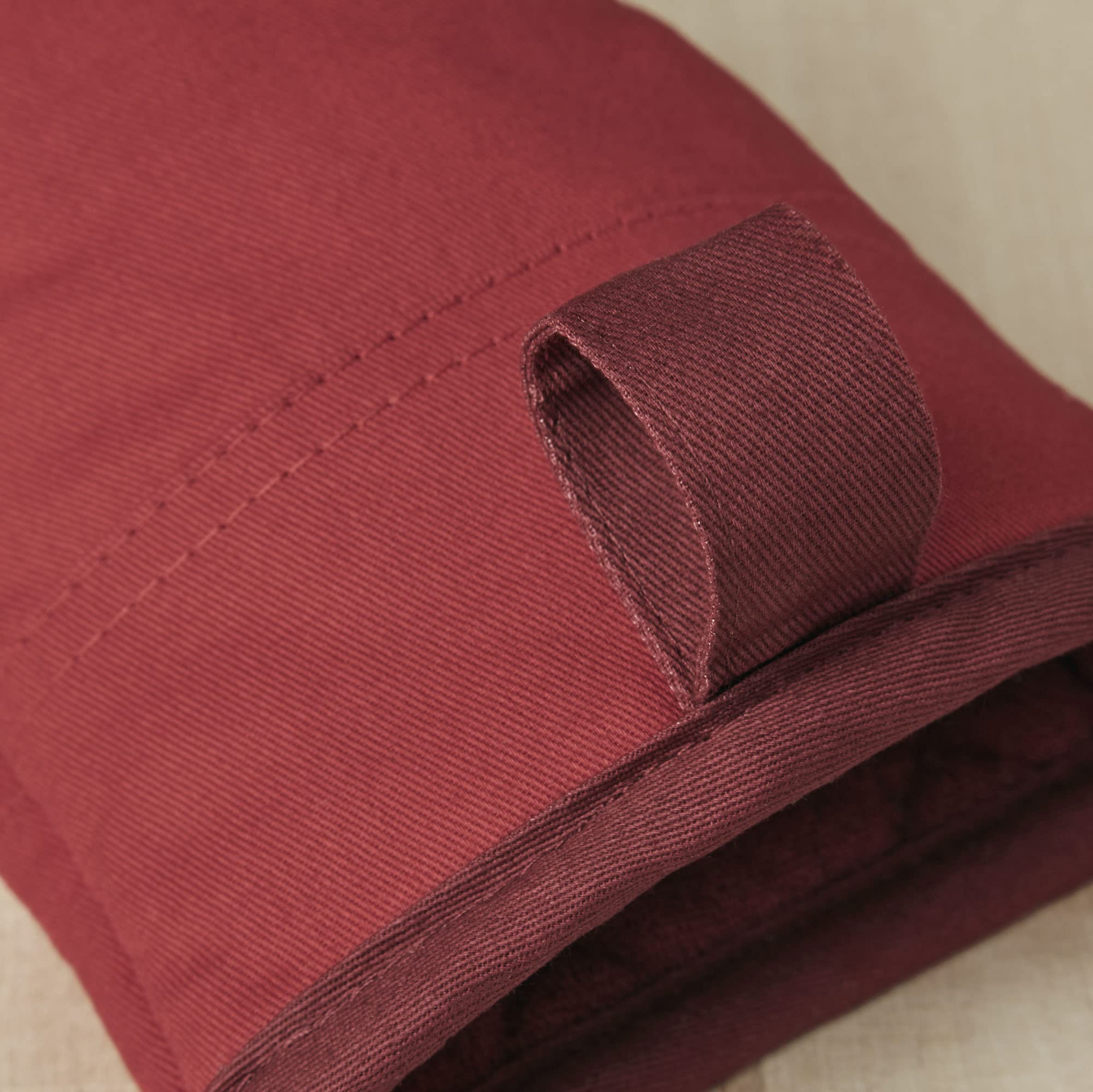 KitchenAid Beacon Two-Tone Non-Slip Mini Oven Mitt Set, Milkshake/Beige, 5.5"x8", 2 Piece