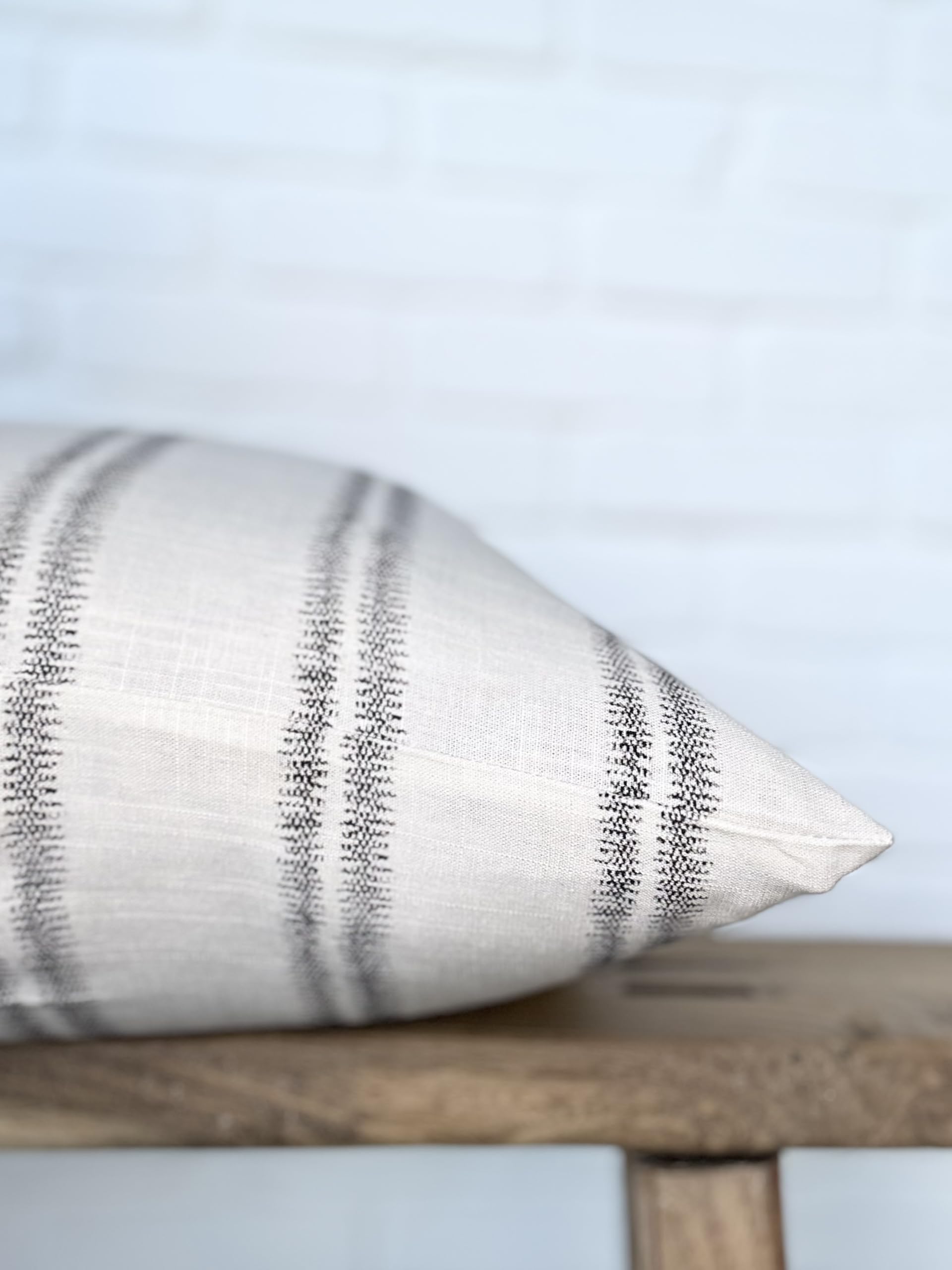 Pillow Cover 100% Linen 20 x 20 inches Double Sided Block Print with Zipper for Easy Removal Home Decor Shabby Chic Farmhouse Neutral Decorative Sofa Couch Accent (Plaid White Grey)