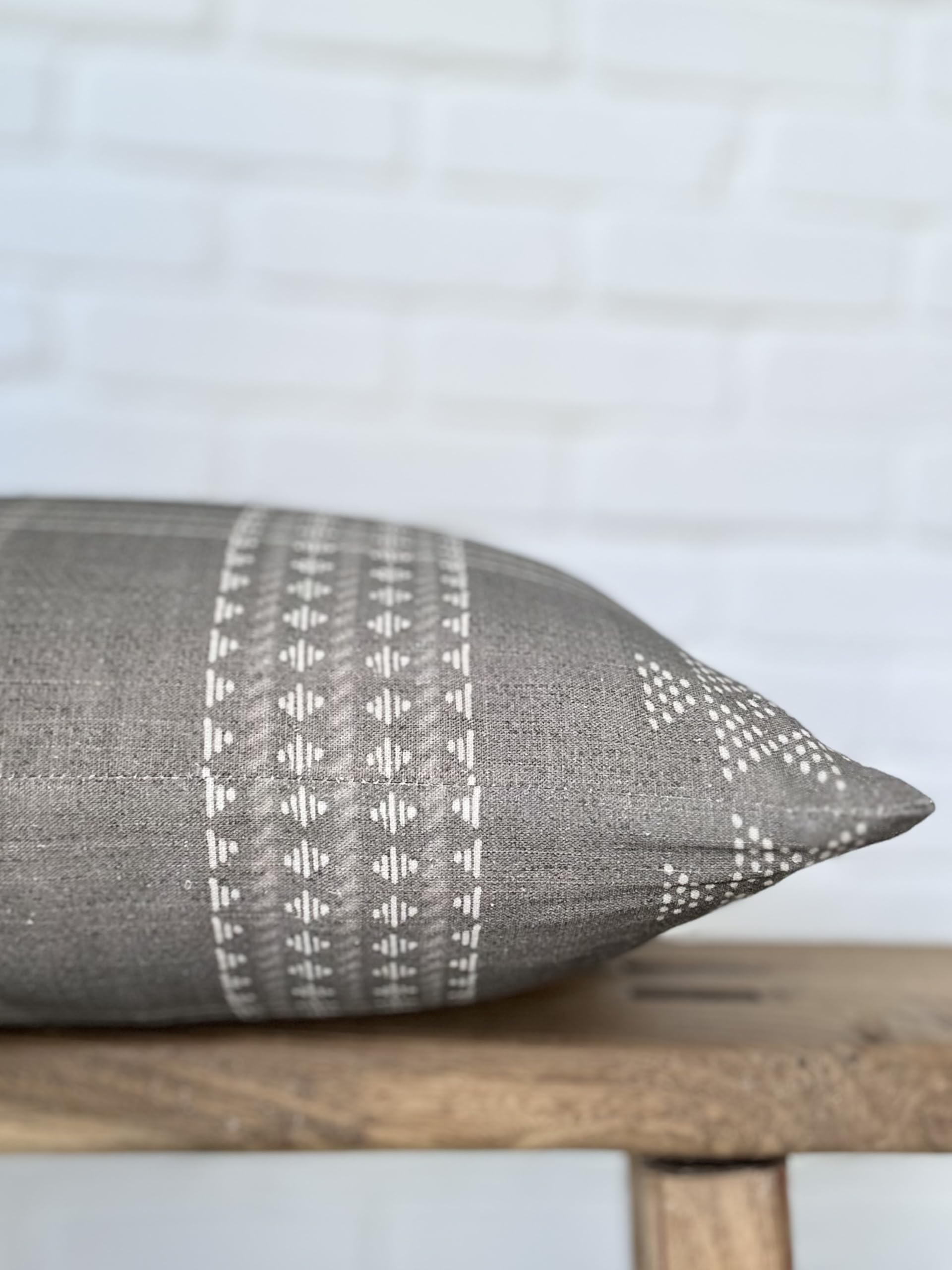 Pillow Cover 100% Linen 20 x 20 inches Double Sided Block Print with Zipper for Easy Removal Home Decor Shabby Chic Farmhouse Neutral Decorative Sofa Couch Accent (Plaid White Grey)