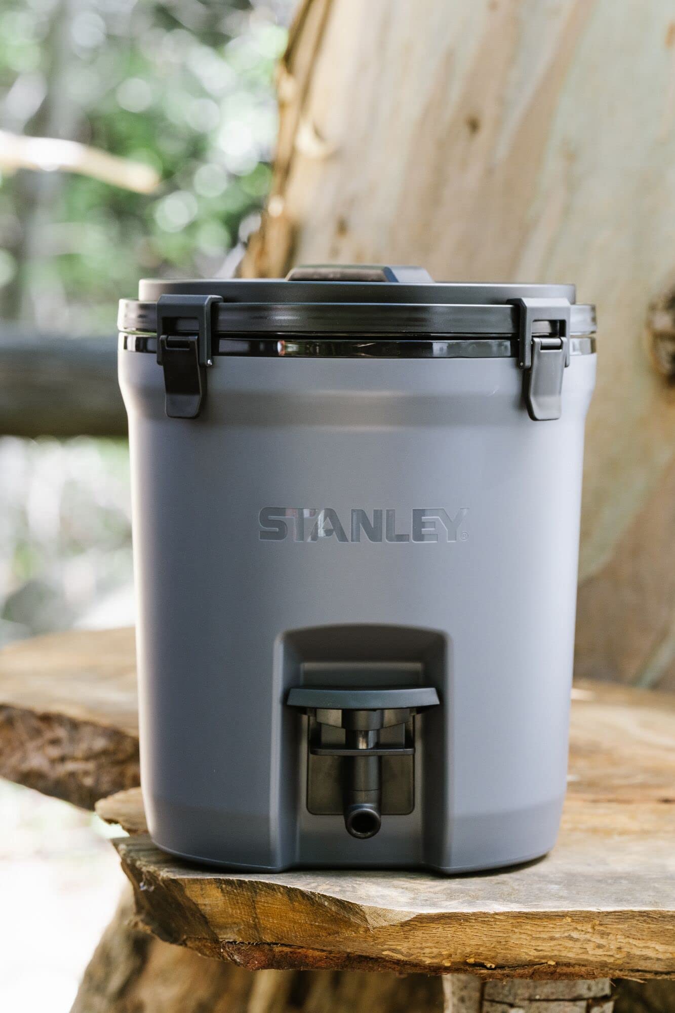 STANLEY Adventure 2 Gallon Fast Flow Water Jug, Ice Water Dispenser, Insulated Beverage Cooler with Easy Pour Spigot and Latched Foam Lid