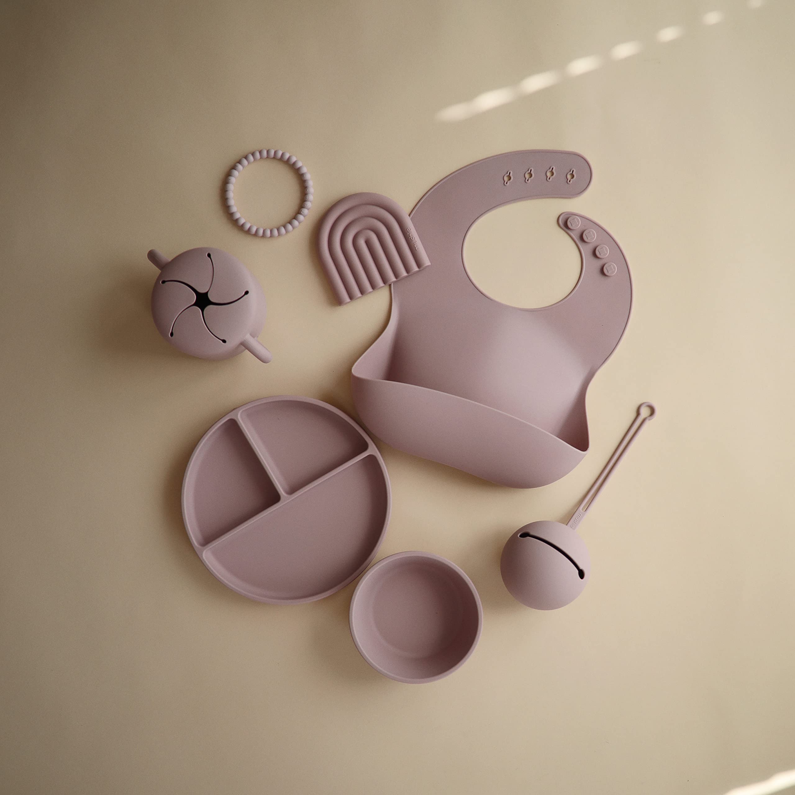mushie Silicone Suction Bowl | BPA-Free Non-Slip Design (Ivory)