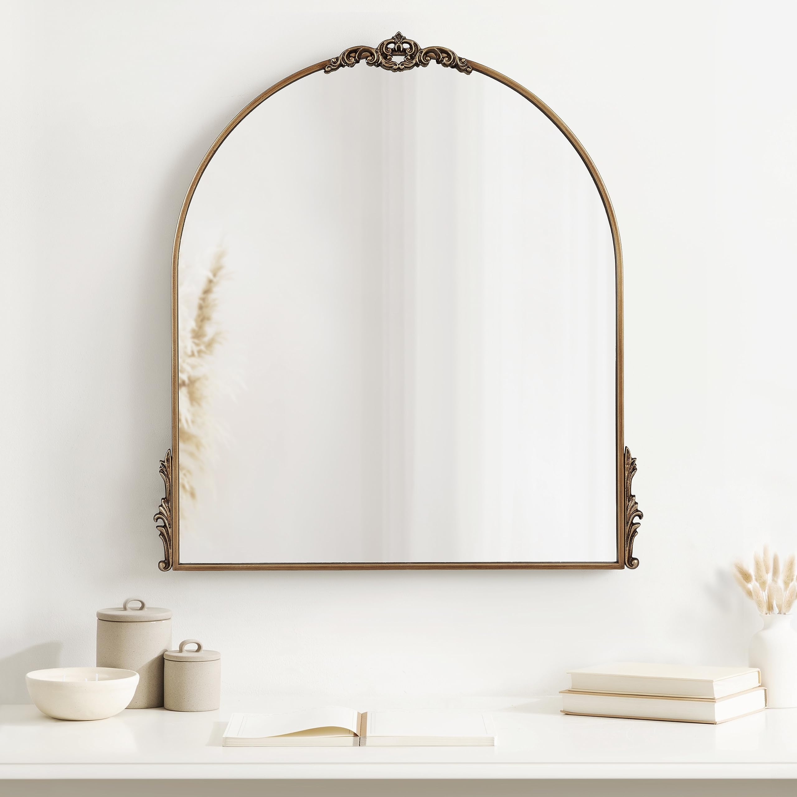 Kate and Laurel Myrcelle Traditional Arched Mirror, 25 x 33, Gold, Decorative Large Arch Mirror with Ornate Garland Detailing Along The Crown and Edges of The Frame