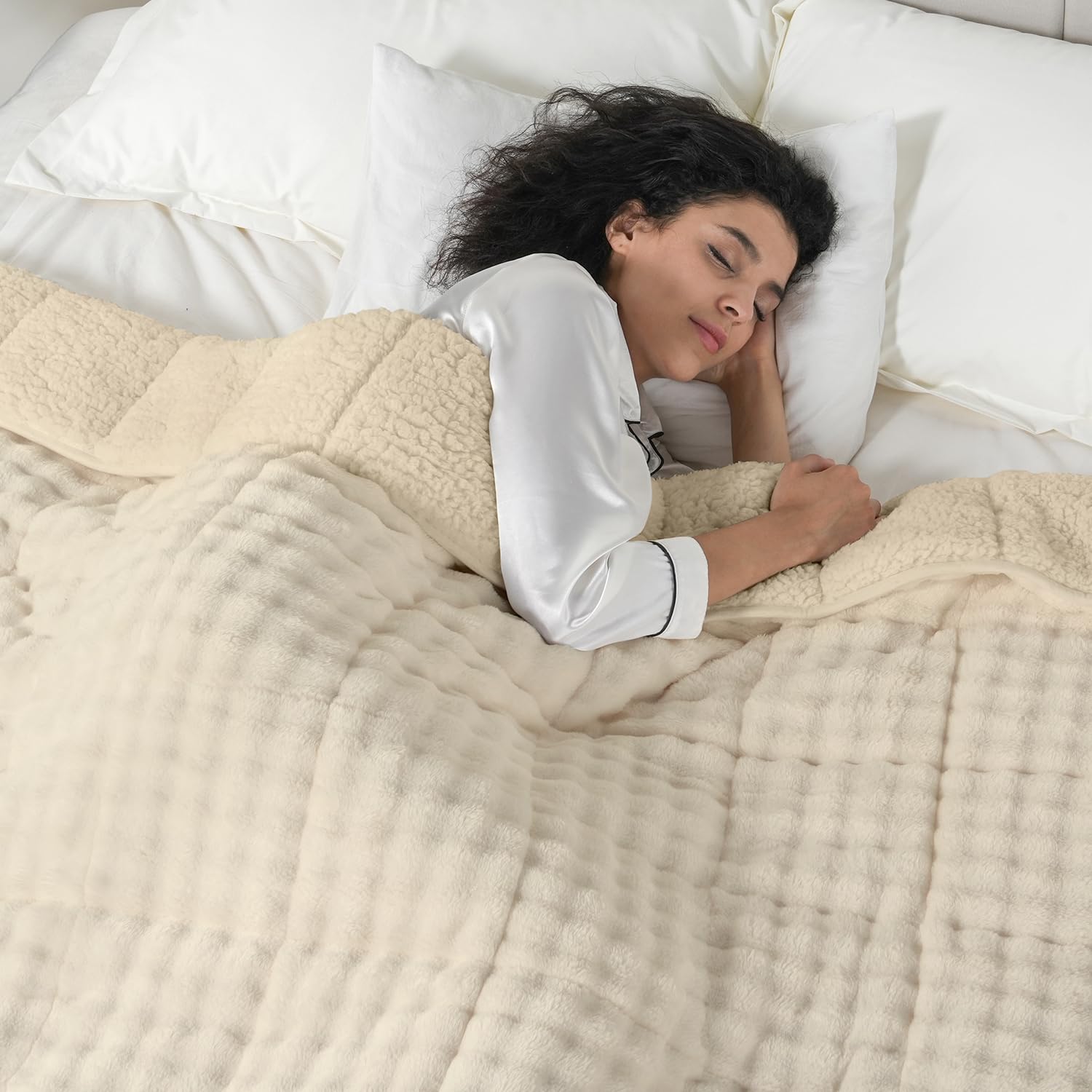 Cottonblue Weighted Blanket 15lbs Bubble Faux Fur Plush Sherpa Weighted Blankets for Adults, Fits Queen Size Bed, Cute Fuzzy Warm Heavy Blanket for Calm and Better Sleep, 60"x80", Cream White