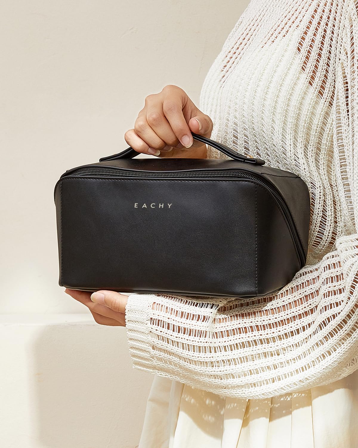 EACHY Travel Makeup Bag,Large Capacity Cosmetic Bags for Women,Waterproof Portable Pouch Open Flat Toiletry Bag Make up Organizer with Divider and Handle