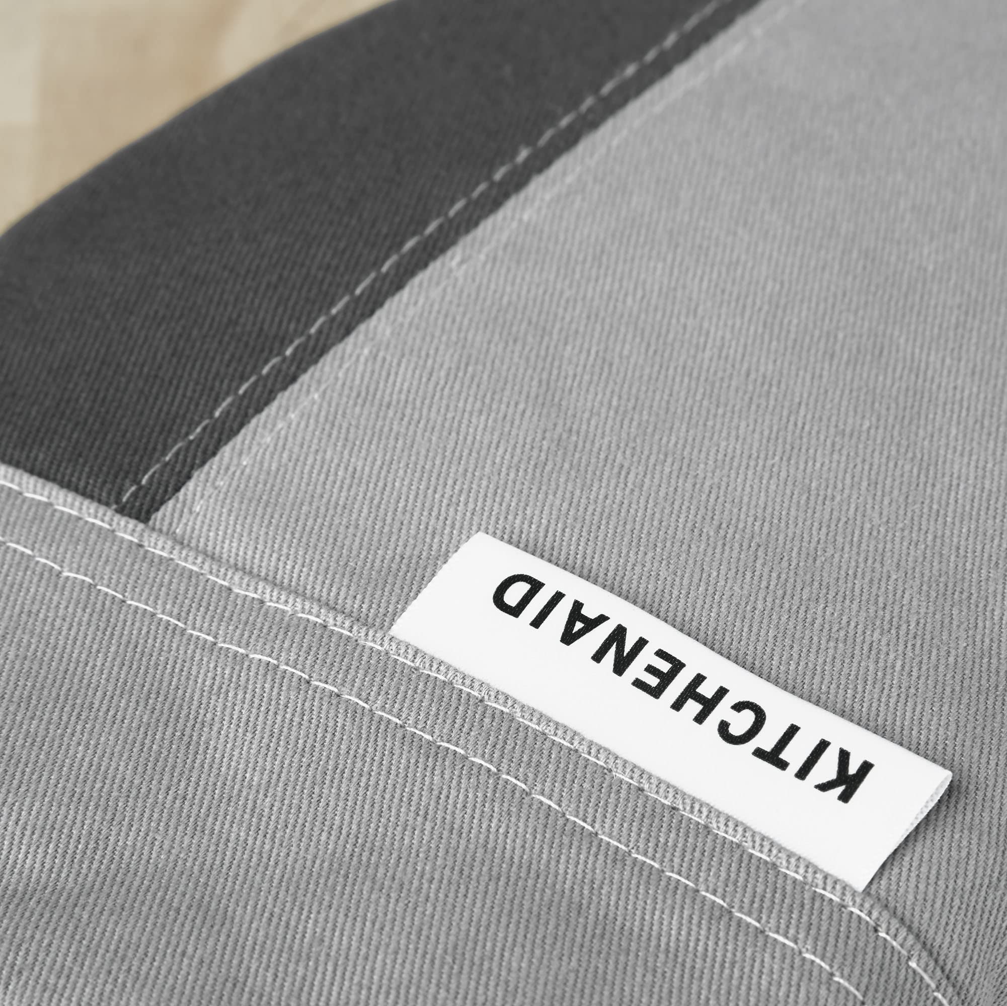 KitchenAid Beacon Two-Tone Non-Slip Mini Oven Mitt Set, Milkshake/Beige, 5.5"x8", 2 Piece