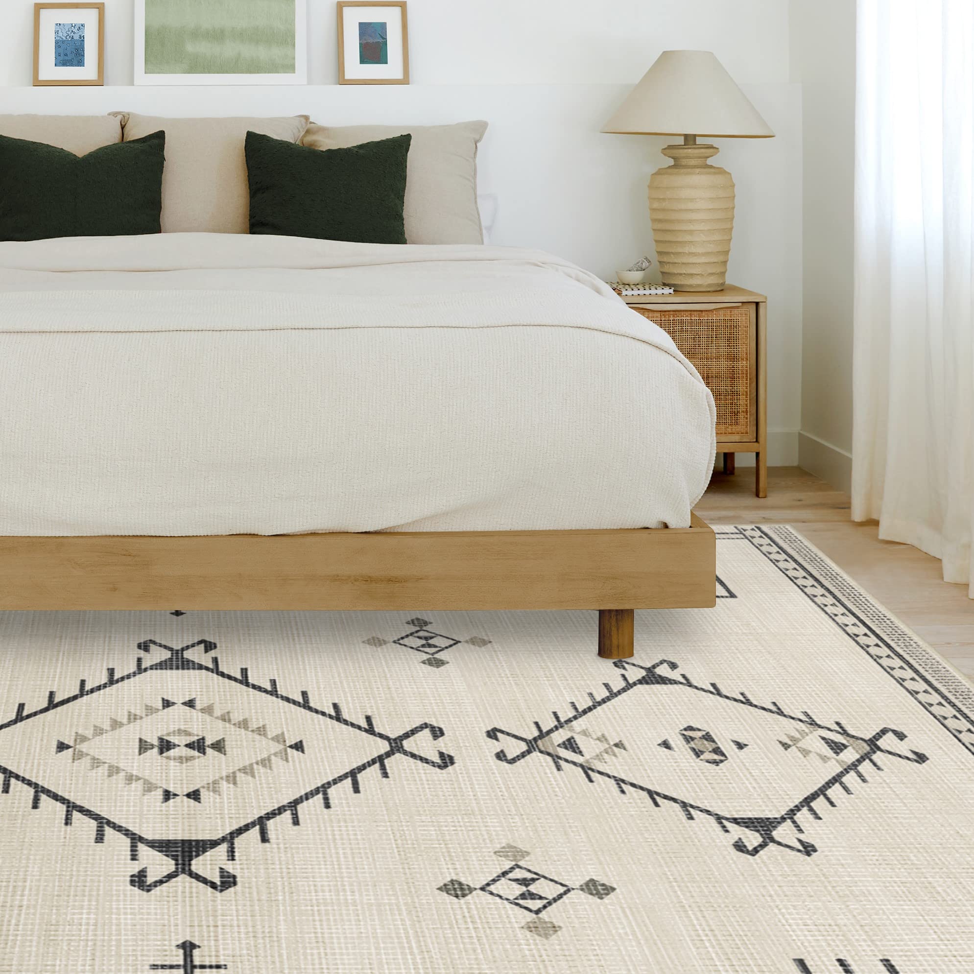RUGGABLE Damali Runner Rug - Perfect Boho Washable Rug for Entryway Hallway Kitchen - Pet & Child Friendly - Non-Toxic - Stain & Water Resistant - Black & White 2.5&