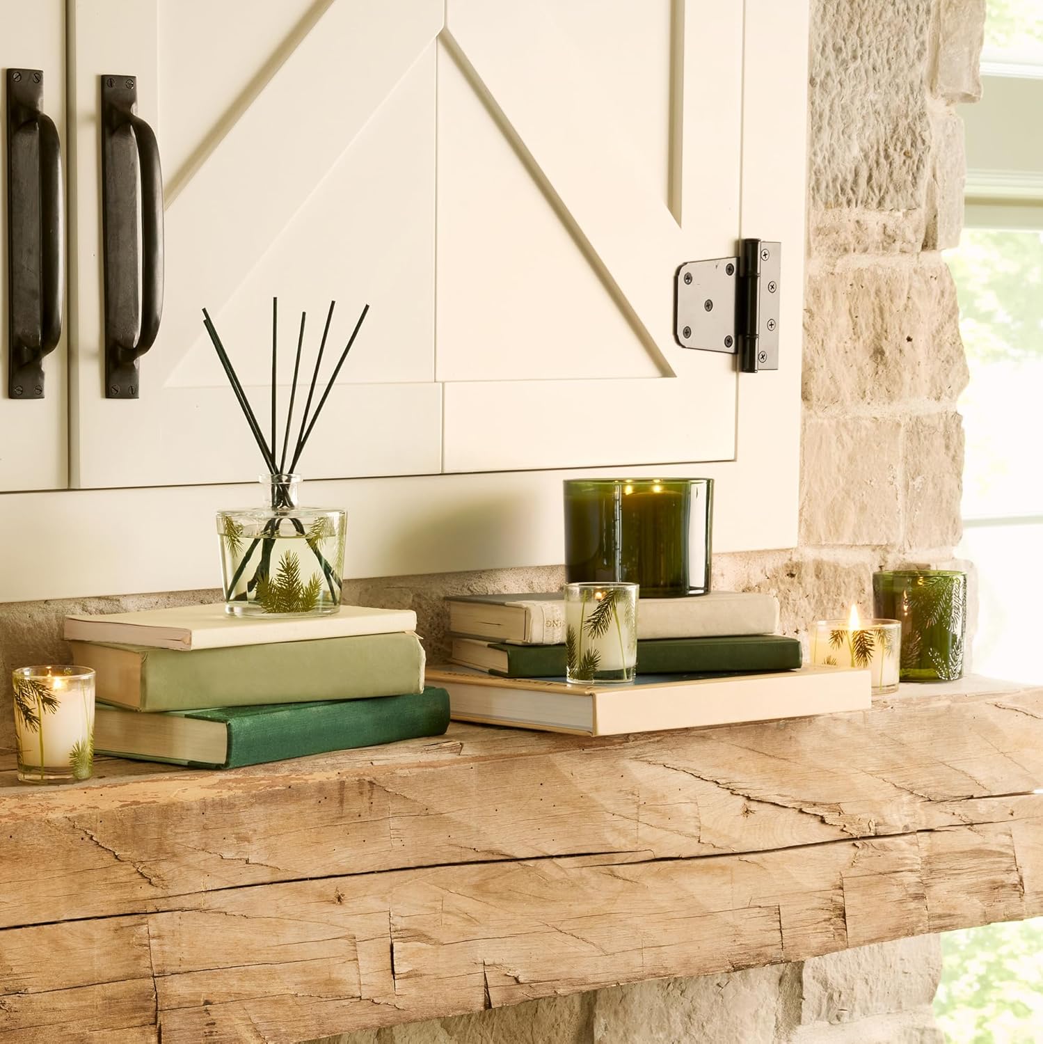 Thymes Frasier Fir Candle - Molded Green Glass Candle Jar - Scented Candle for A Fresh Home Fragrance - Single-Wick Candle (6.5 oz)