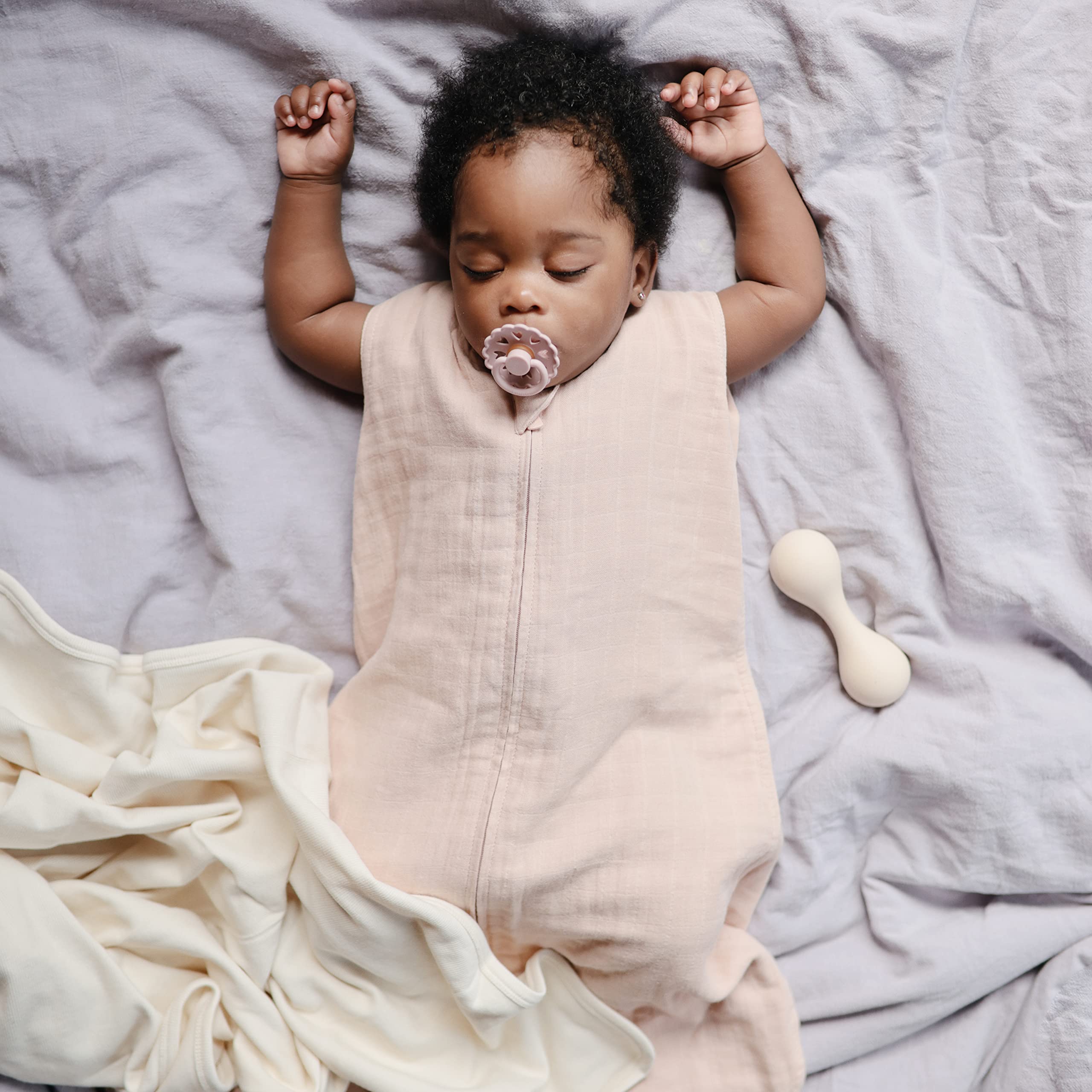 mushie Baby Wearable Blanket | 100% Organic Cotton Muslin | Sleeping Bag for Infants (Natural)