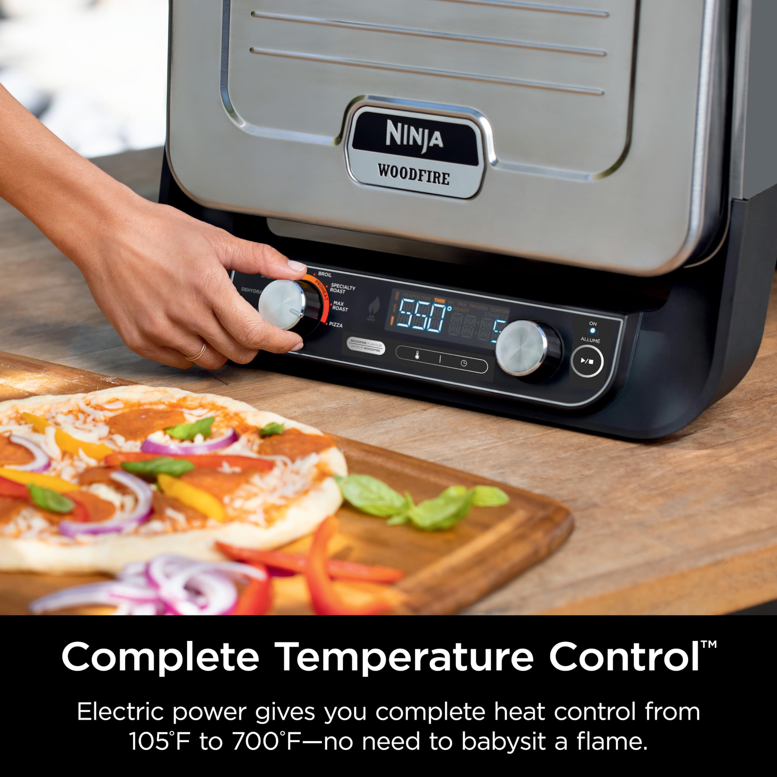 Ninja Woodfire 8-in-1 Outdoor Oven, Pizza Oven, 700°F High Heat Roaster, BBQ Smoker, Ninja Woodfire Technology, Weather Resistant, Portable, Electric, Grey, OO101LWC (Canadian Version)