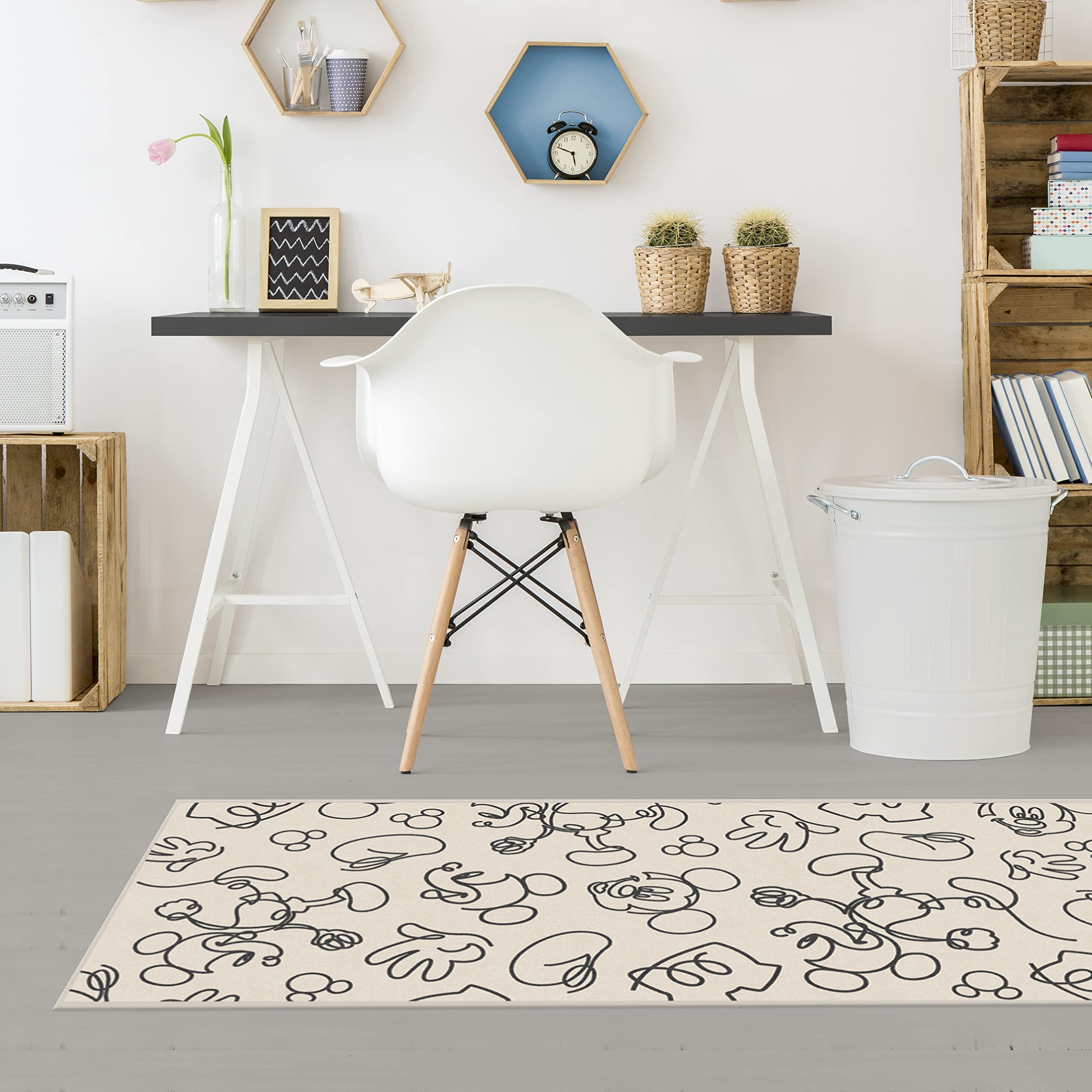 RUGGABLE Disney Classic Minnie Mouse Washable Rug - Perfect Area Rug for Nursery Playroom Kids Room - Pet & Child Friendly - Stain & Water Resistant - Trellis Pink 5&