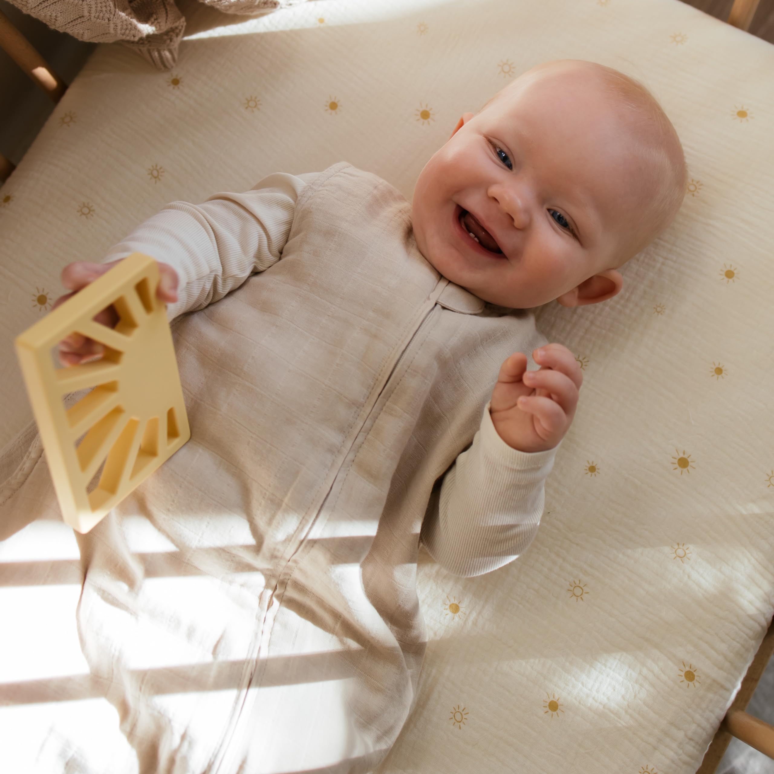 mushie Baby Wearable Blanket | 100% Organic Cotton Muslin | Sleeping Bag for Infants (Natural)