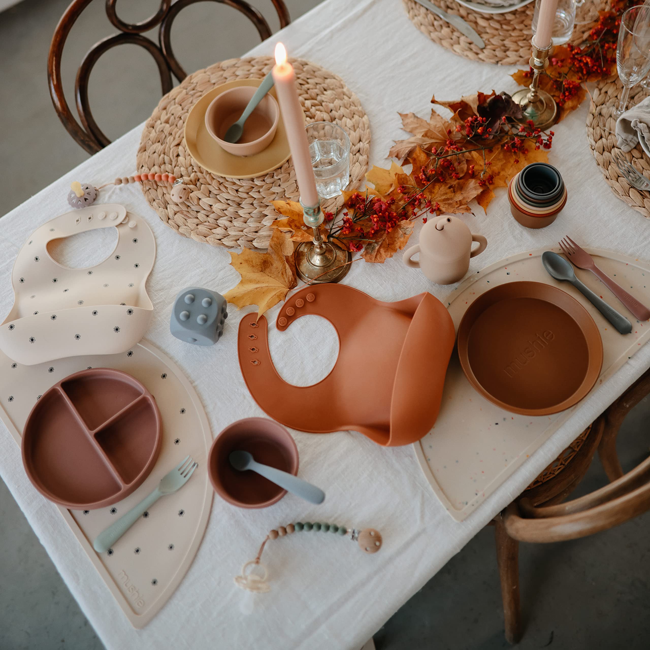 mushie Silicone Suction Bowl | BPA-Free Non-Slip Design (Ivory)