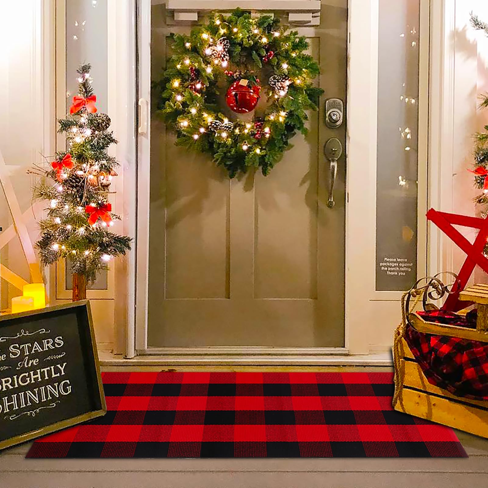 Christmas Red and White Plaid Rug - 28 x 43 Inches Outdoor Front Door Decor Mat Cotton Washable Hand-Woven Rug Christmas New Year Holiday Porch Entryway Layered Doormat