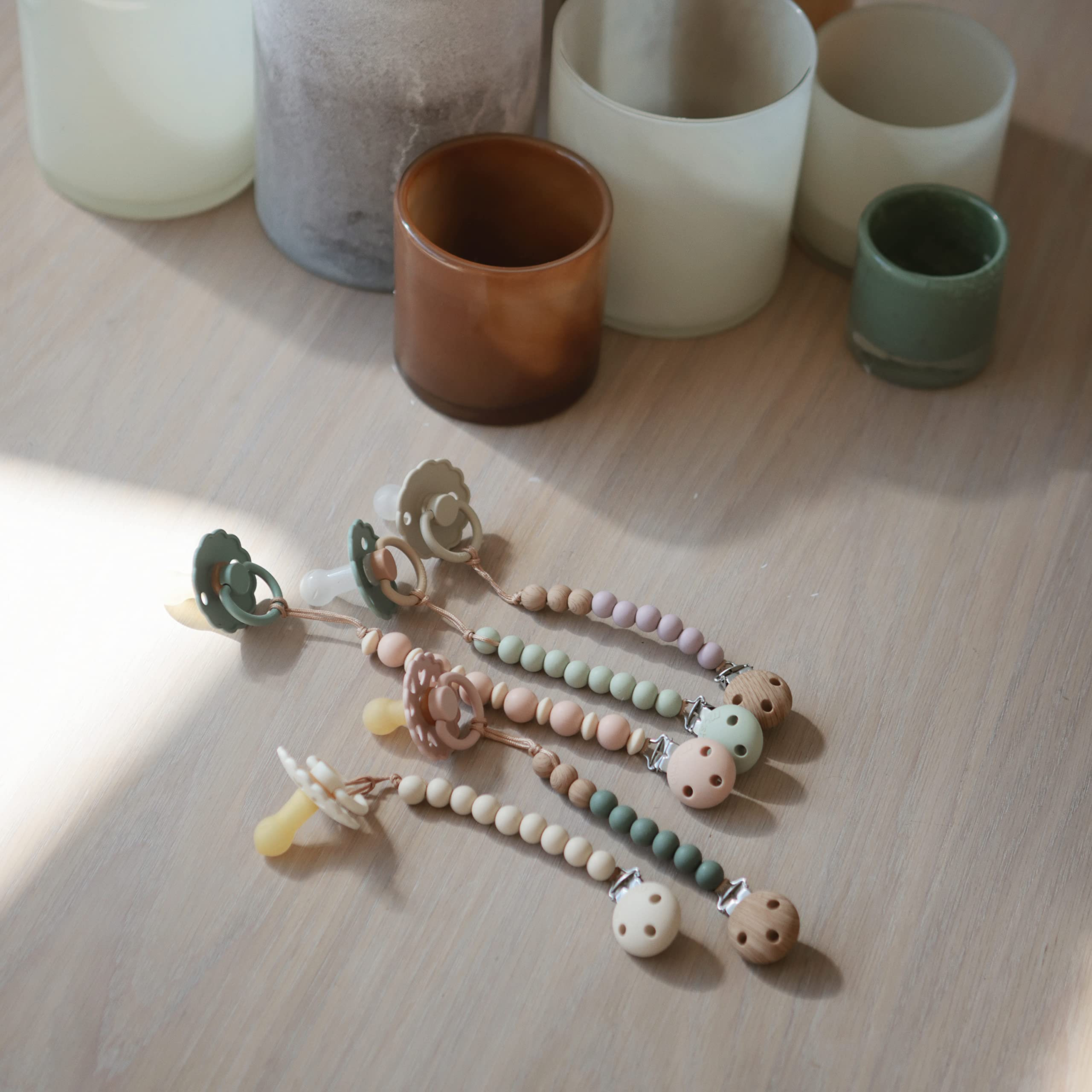 mushie 100% Silicone Baby Pacifier Clip BPA Free | Luna (Faux Wood)