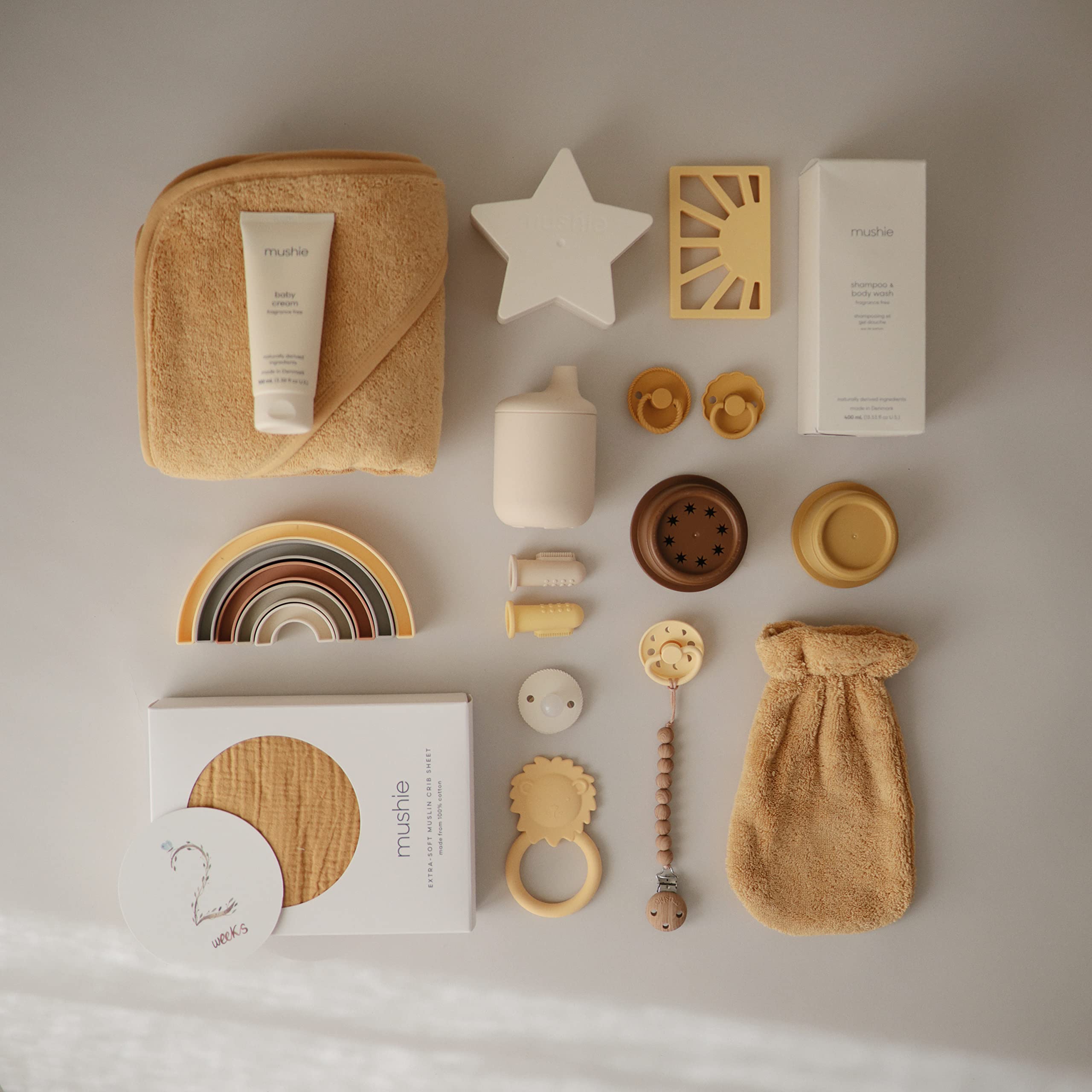 mushie Baby Hooded Towel | Organic Cotton (Moss)