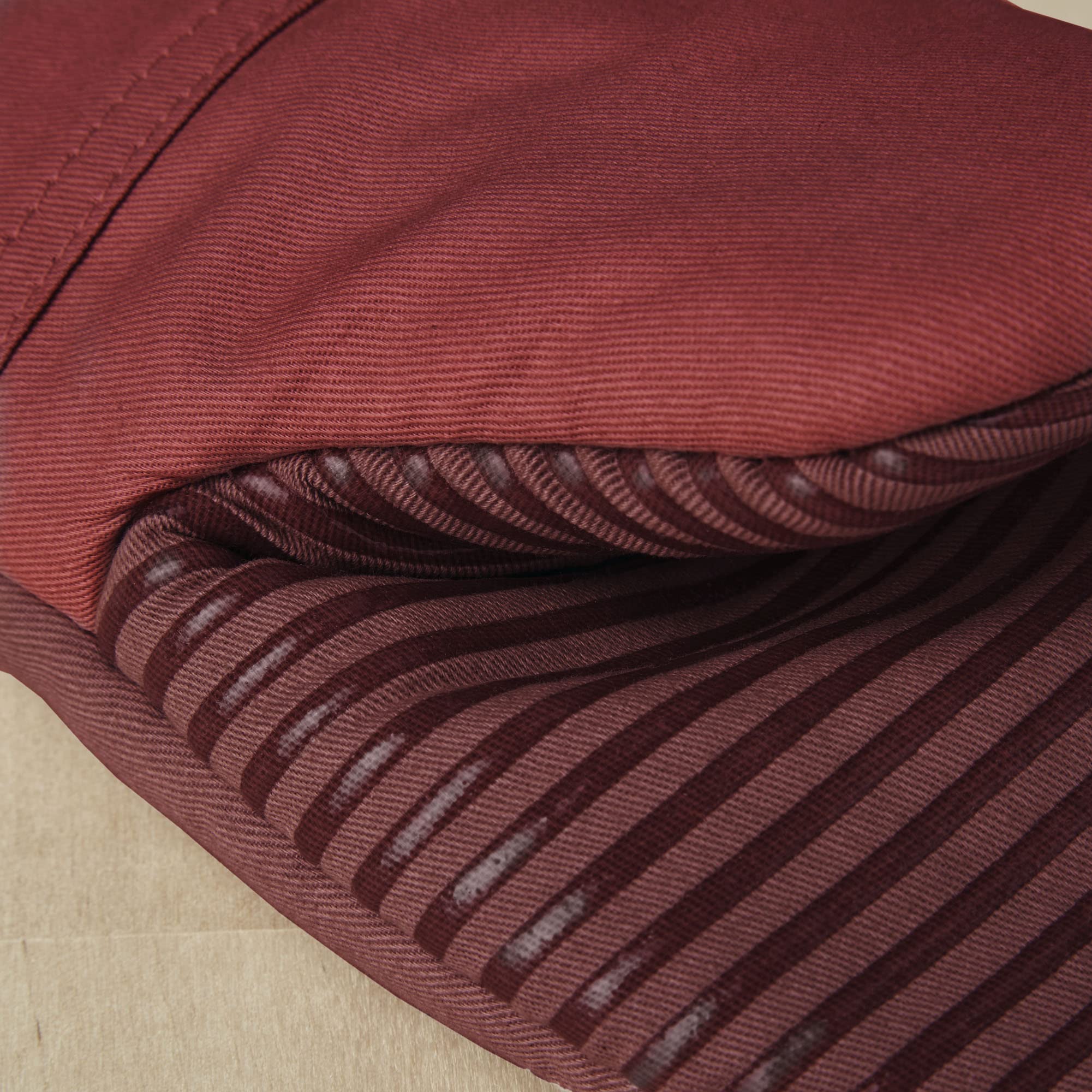 KitchenAid Beacon Two-Tone Non-Slip Mini Oven Mitt Set, Milkshake/Beige, 5.5"x8", 2 Piece