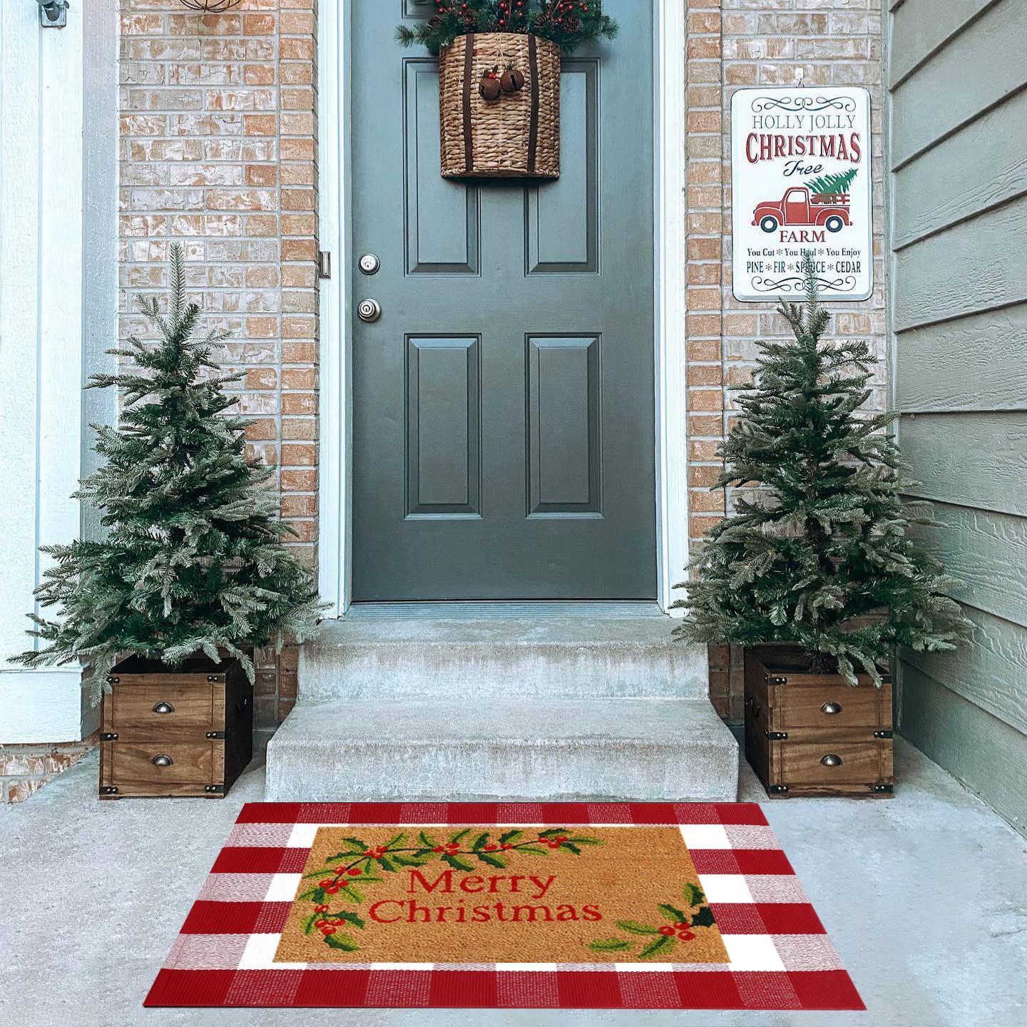 Christmas Red and White Plaid Rug - 28 x 43 Inches Outdoor Front Door Decor Mat Cotton Washable Hand-Woven Rug Christmas New Year Holiday Porch Entryway Layered Doormat