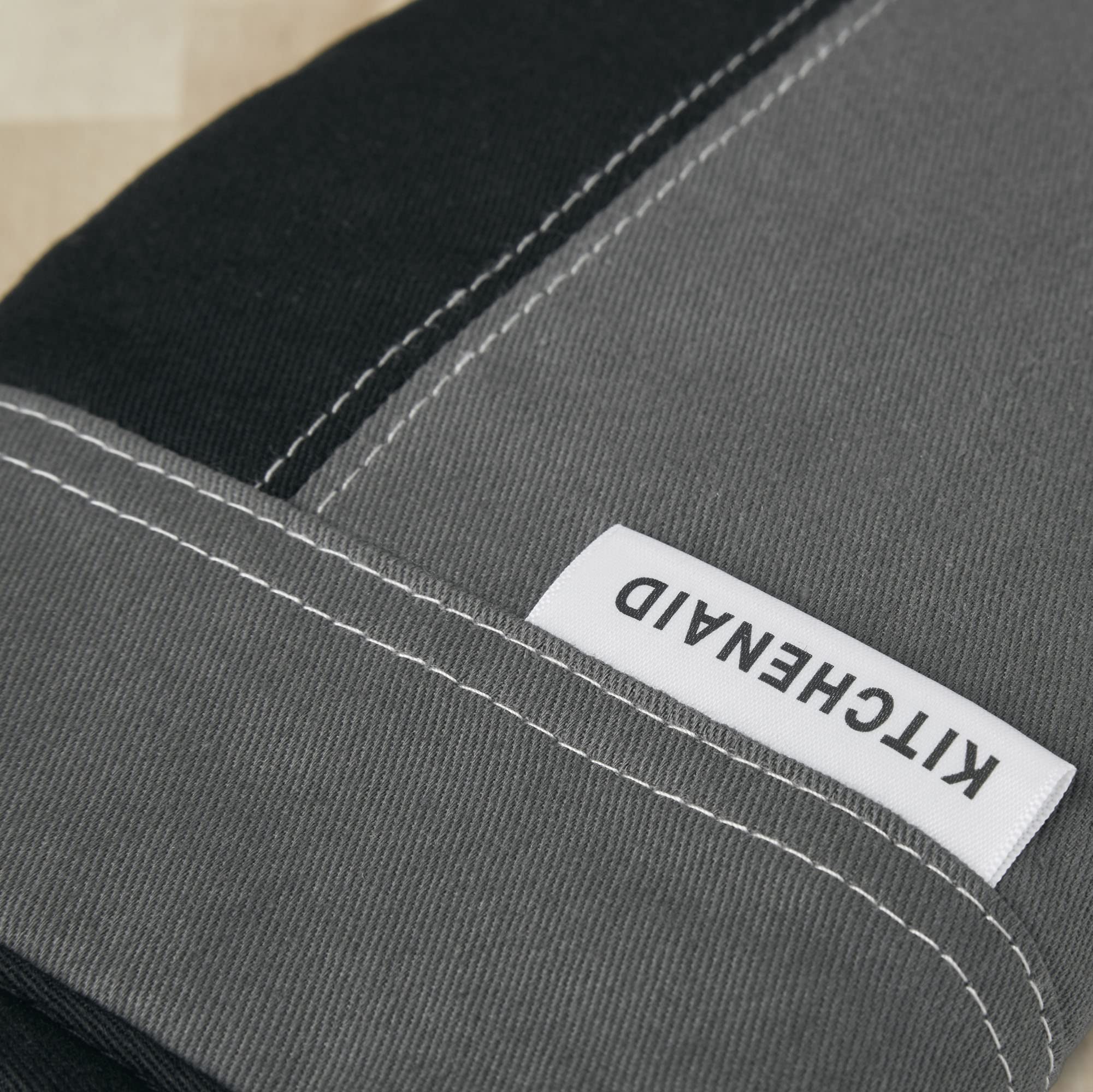 KitchenAid Beacon Two-Tone Non-Slip Mini Oven Mitt Set, Milkshake/Beige, 5.5"x8", 2 Piece