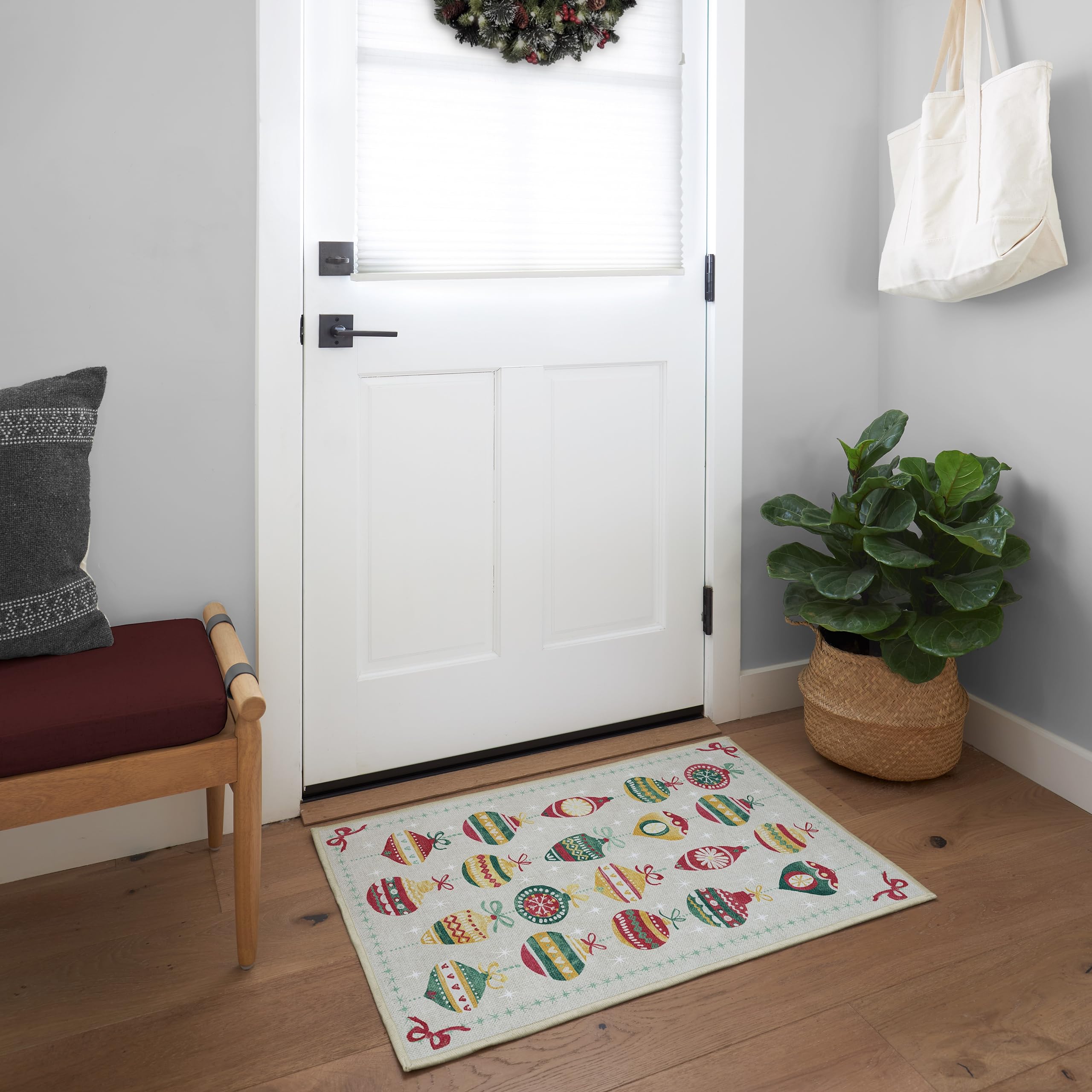 RUGGABLE Winter Plaid Washable Rug - Perfect Holiday Area Rug for Living Room Bedroom Kitchen - Pet & Child Friendly - Stain & Water Resistant - Dress Stewart Tartan Plaid 3&