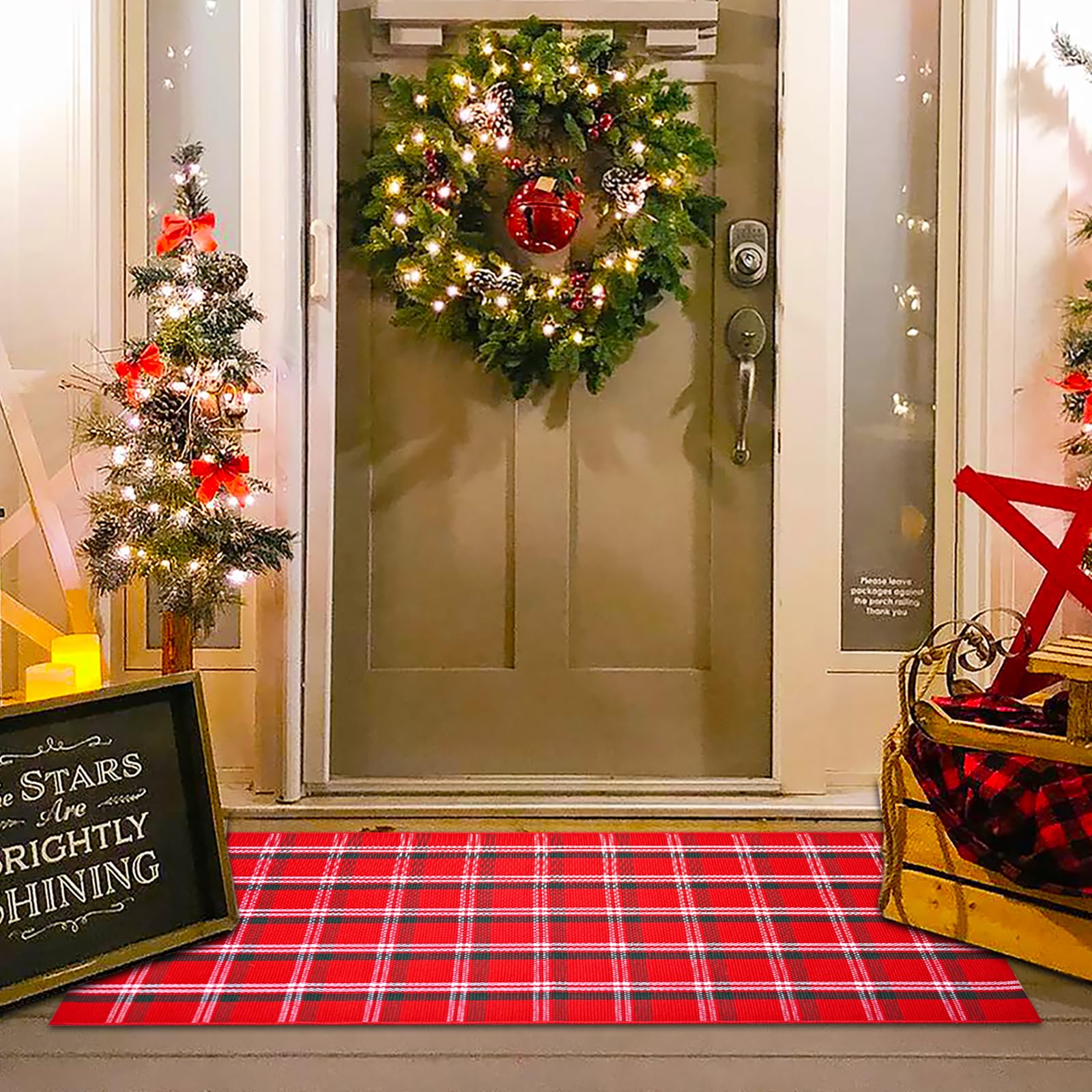Christmas Red and White Plaid Rug - 28 x 43 Inches Outdoor Front Door Decor Mat Cotton Washable Hand-Woven Rug Christmas New Year Holiday Porch Entryway Layered Doormat