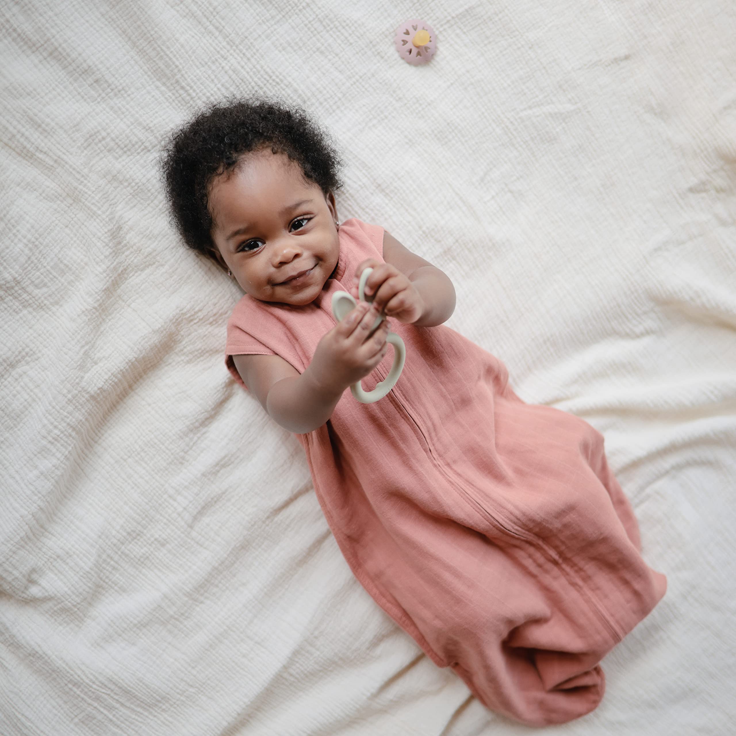 mushie Baby Wearable Blanket | 100% Organic Cotton Muslin | Sleeping Bag for Infants (Natural)