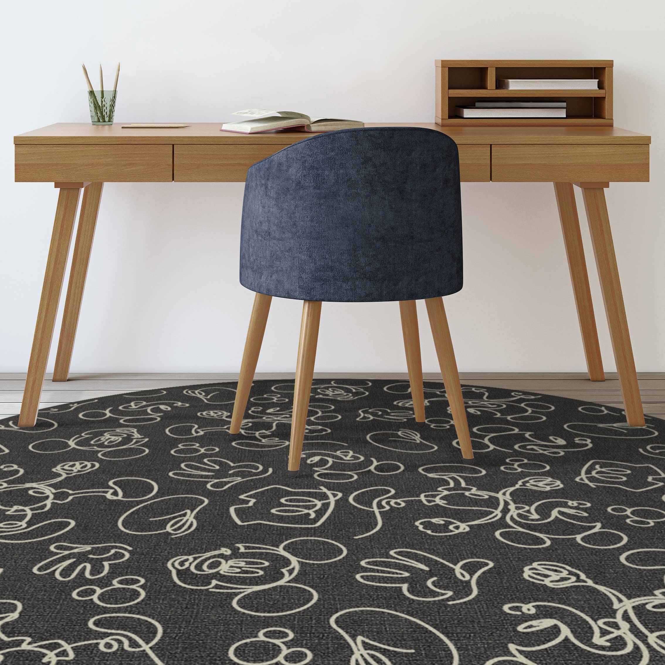 RUGGABLE Disney Classic Minnie Mouse Washable Rug - Perfect Area Rug for Nursery Playroom Kids Room - Pet & Child Friendly - Stain & Water Resistant - Trellis Pink 5&