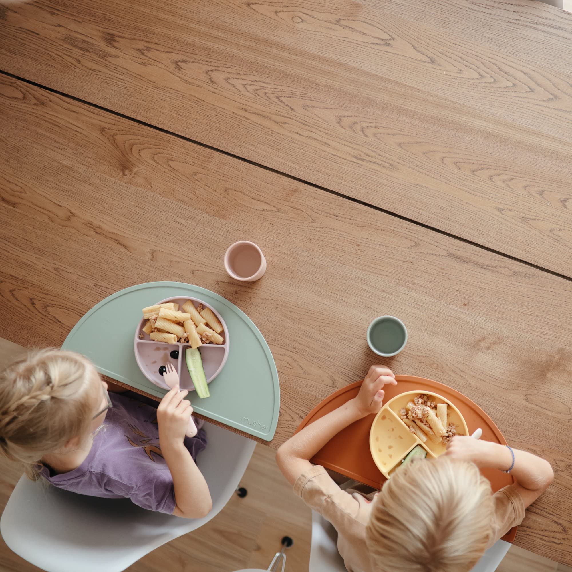 mushie Silicone Suction Plate | BPA-Free Non-Slip Design (Ivory)